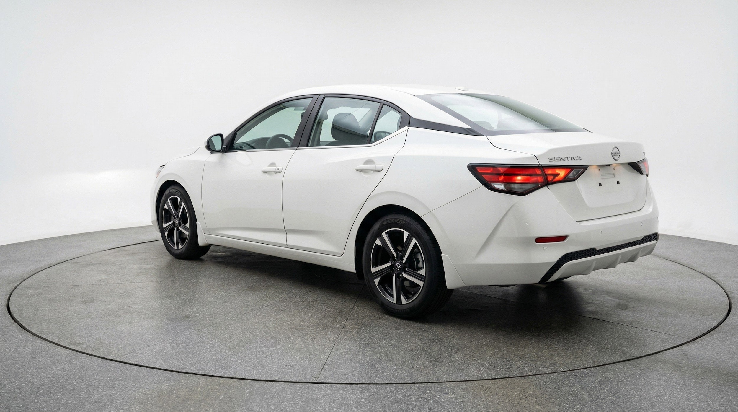 Thumbnail: 2025 Nissan Sentra - 6