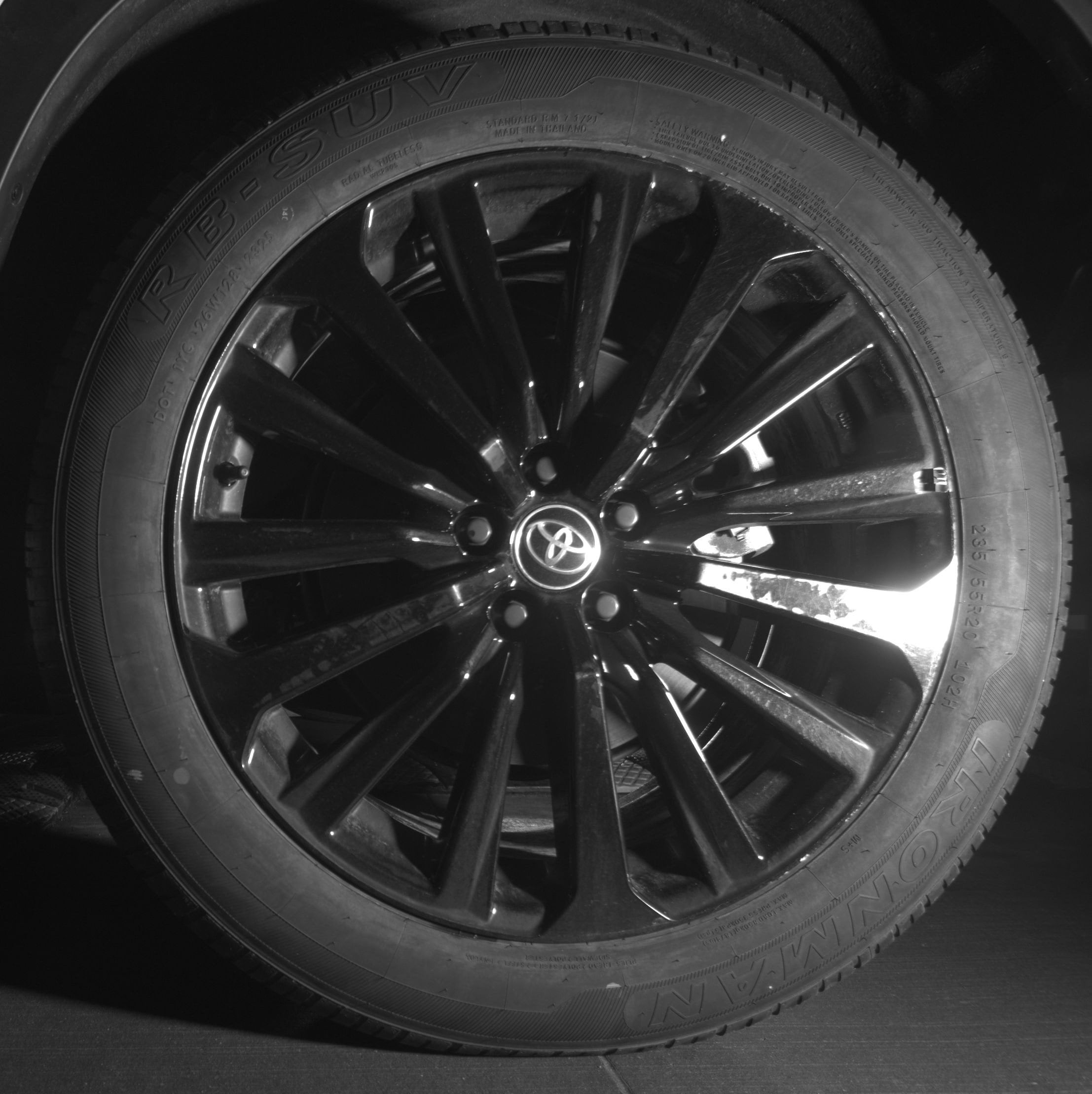 Thumbnail: 2025 Toyota Highlander - 14