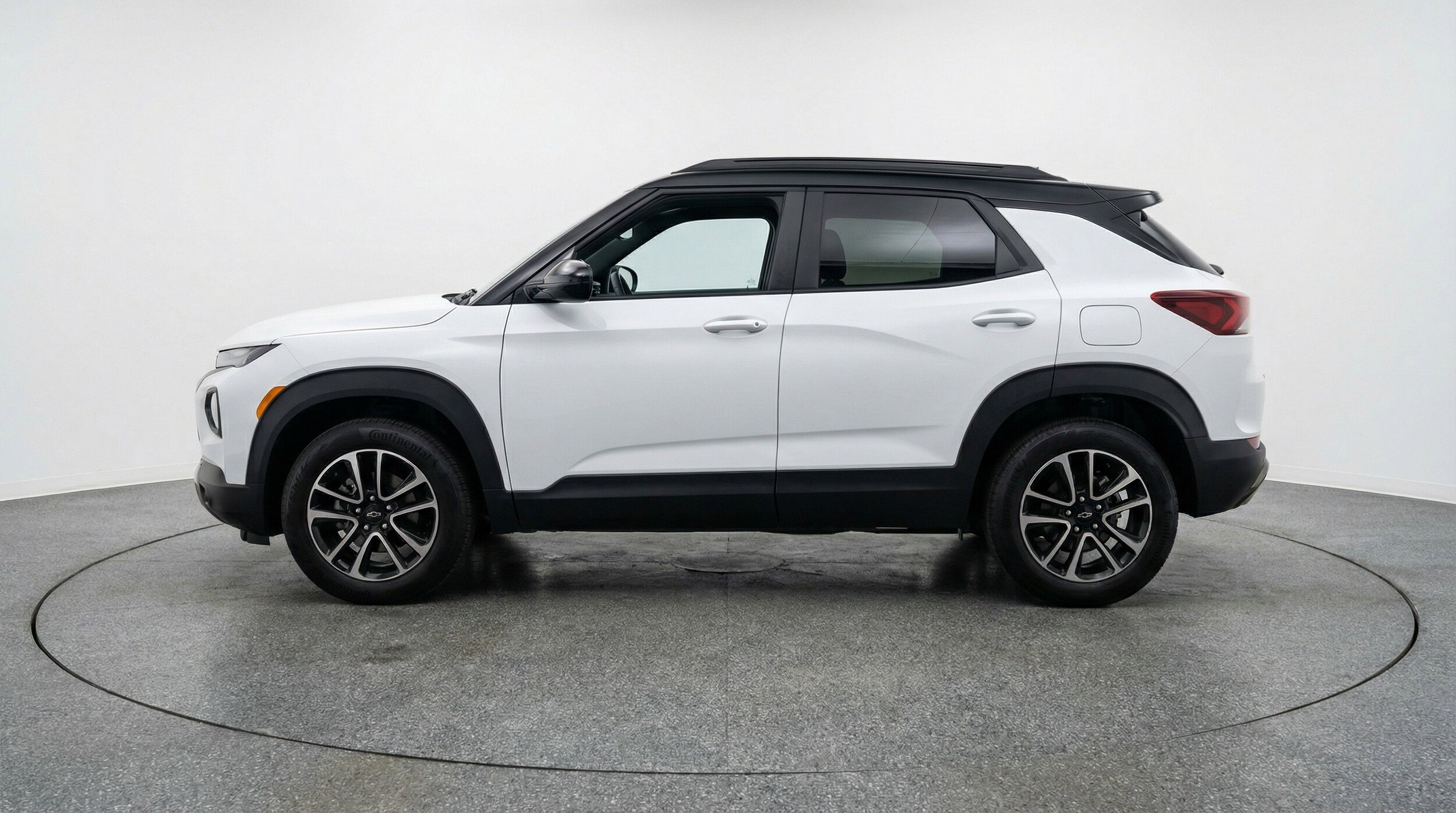 Thumbnail: 2025 Chevrolet TrailBlazer - 5