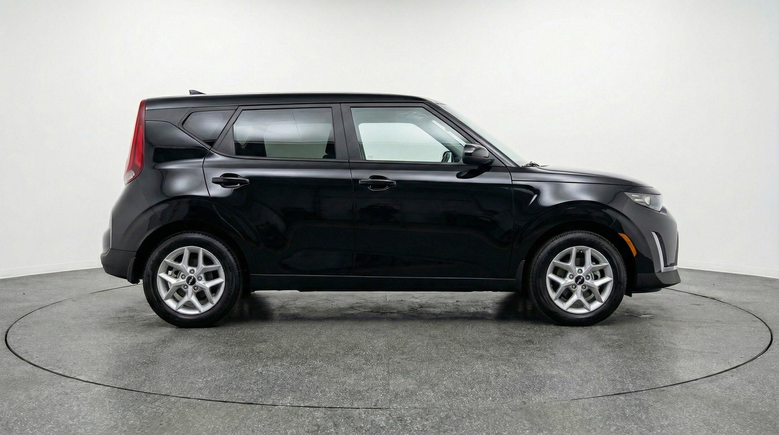 Thumbnail: 2025 Kia Soul - 11