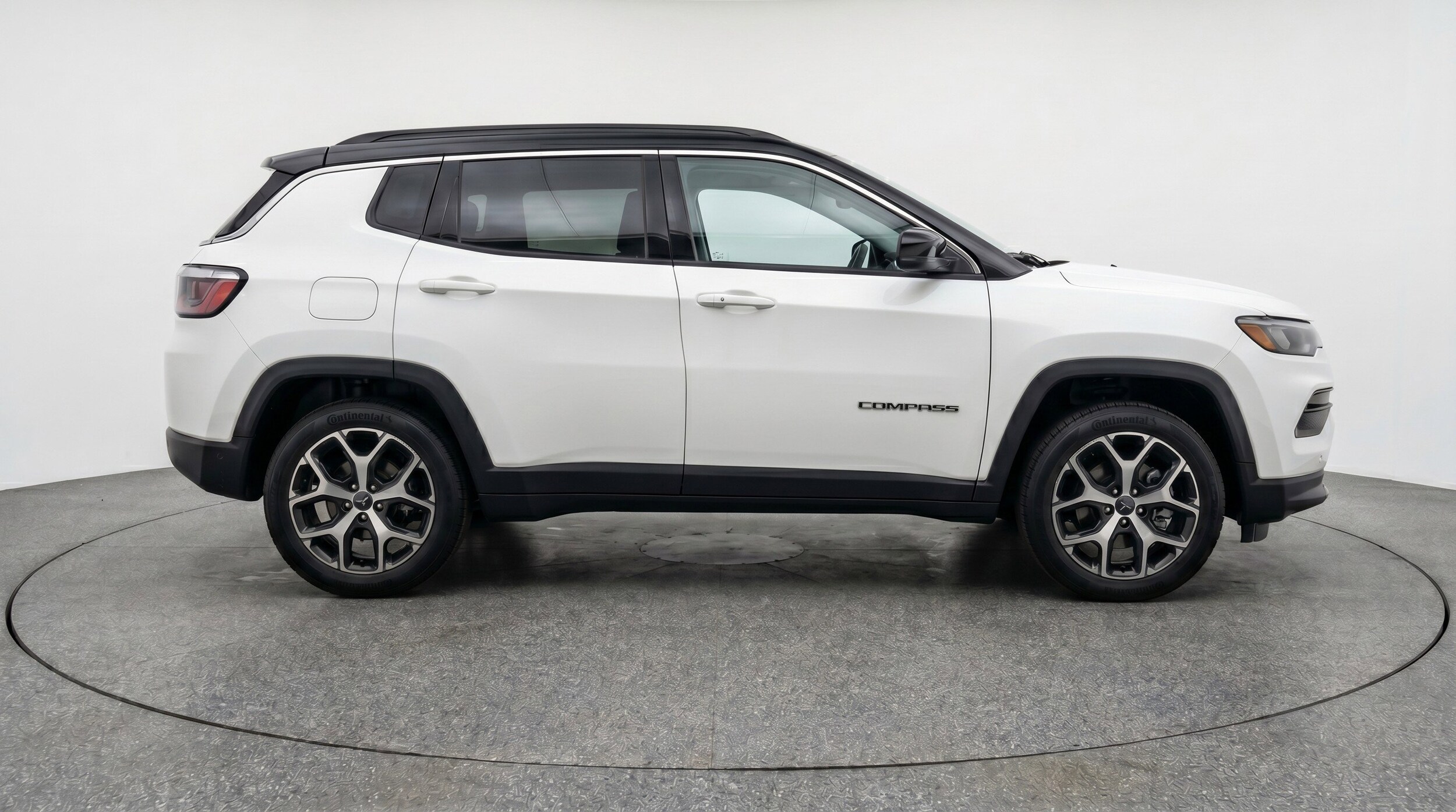Thumbnail: 2025 Jeep Compass - 11