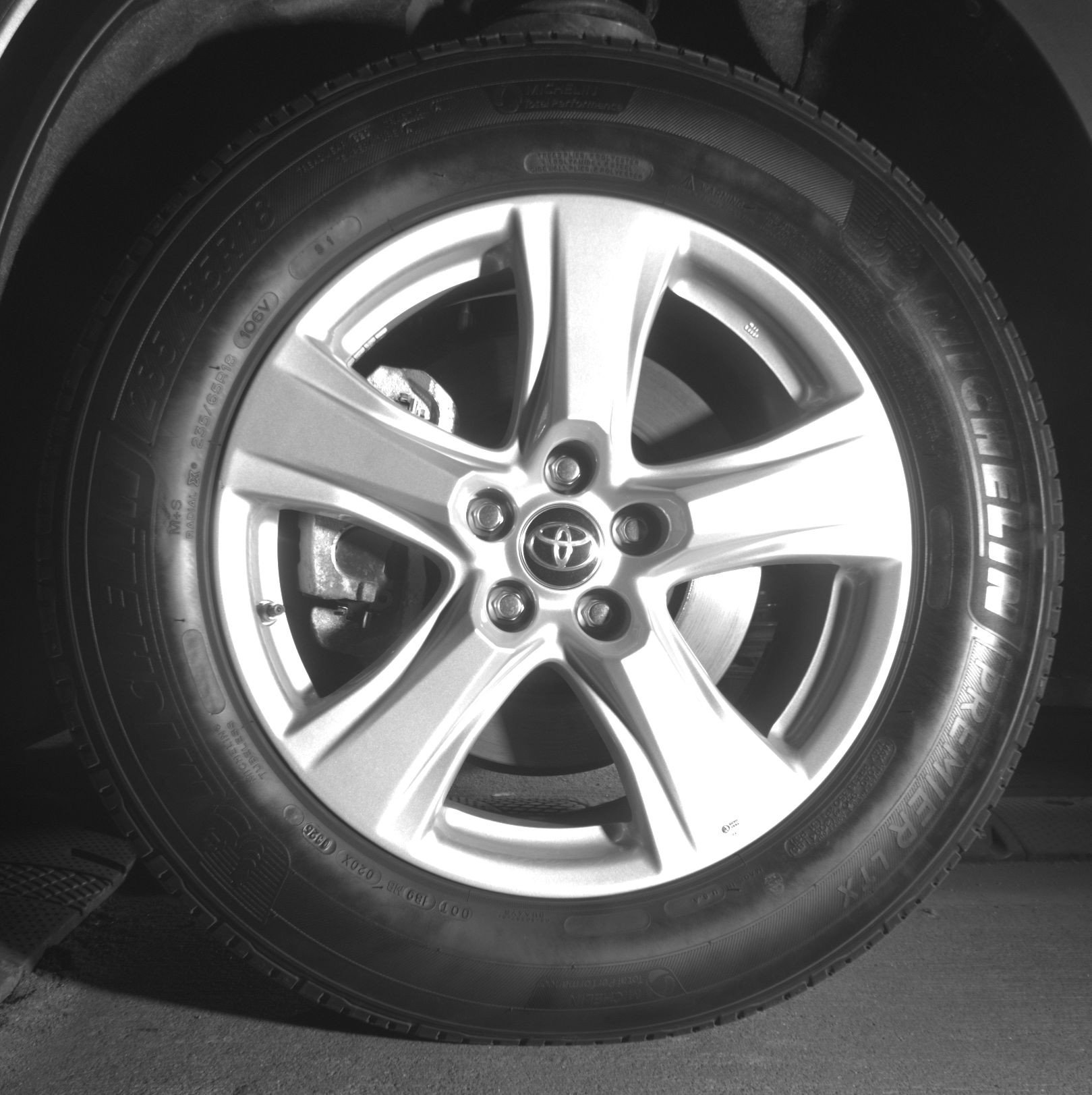 Thumbnail: 2025 Toyota Highlander - 12