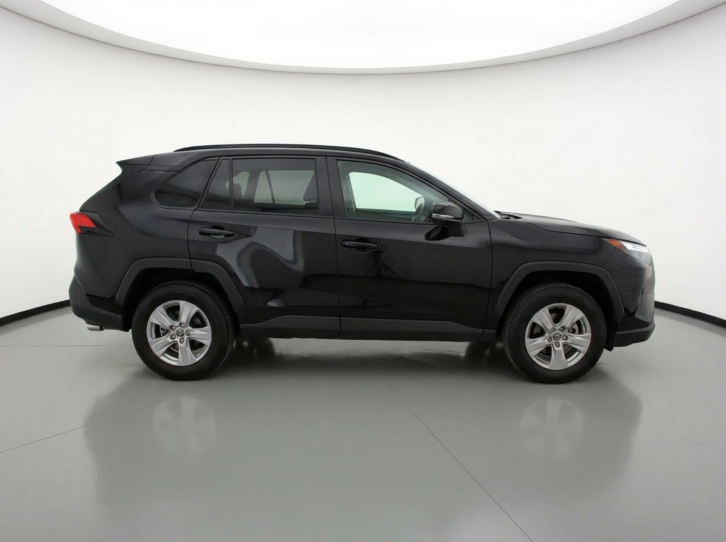 Thumbnail: 2025 Toyota RAV4 - 8