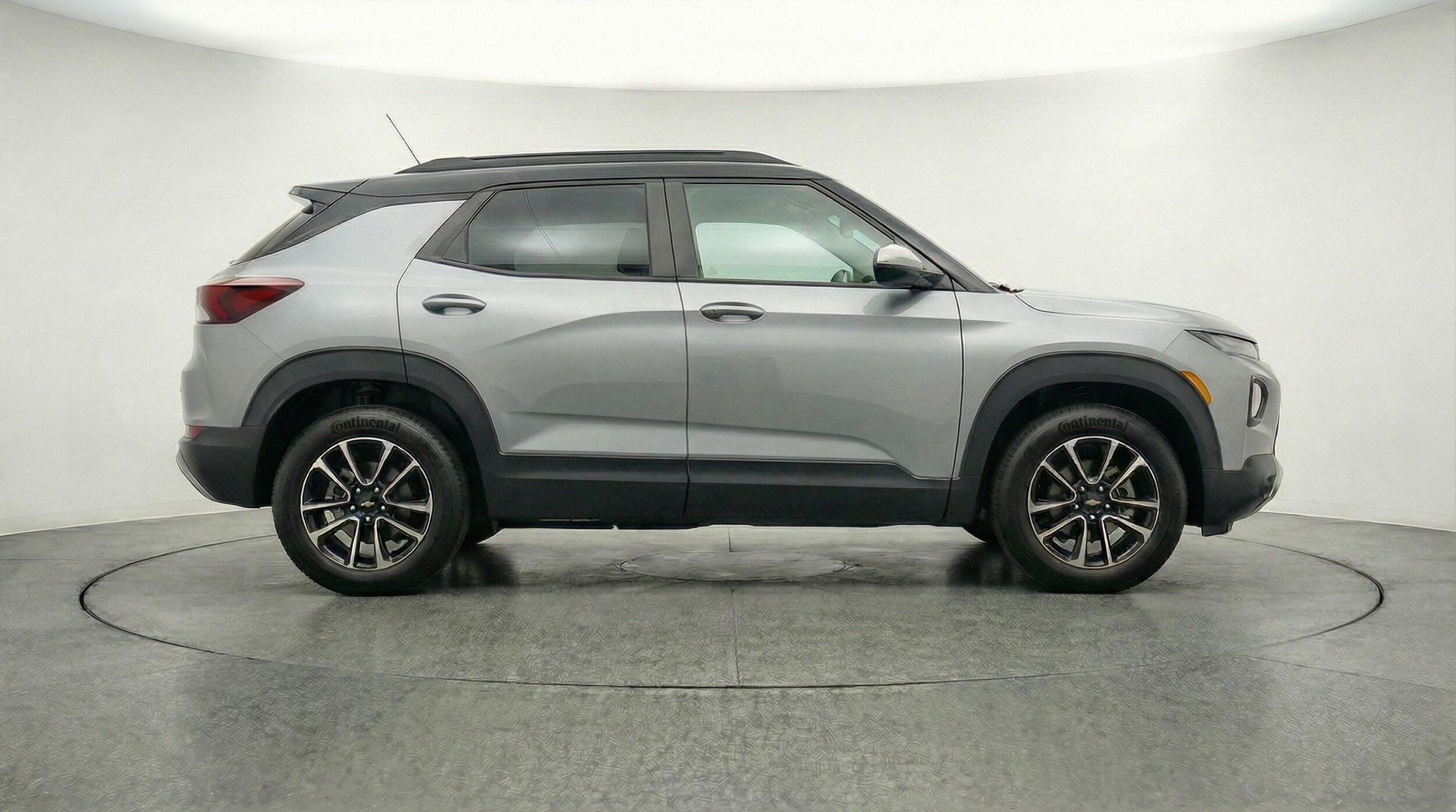 Thumbnail: 2025 Chevrolet TrailBlazer - 11