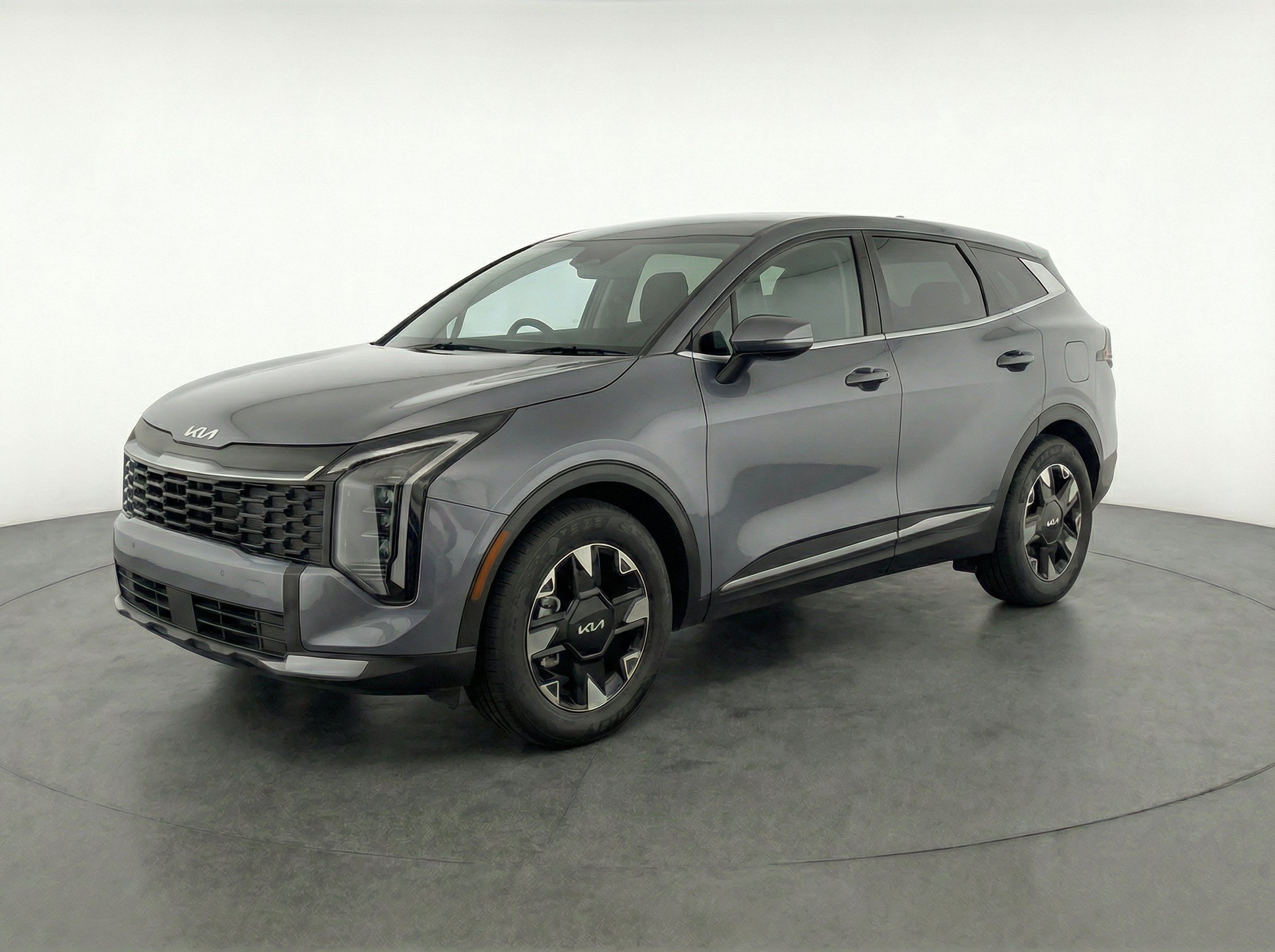 Thumbnail: 2026 Kia Sportage - 3