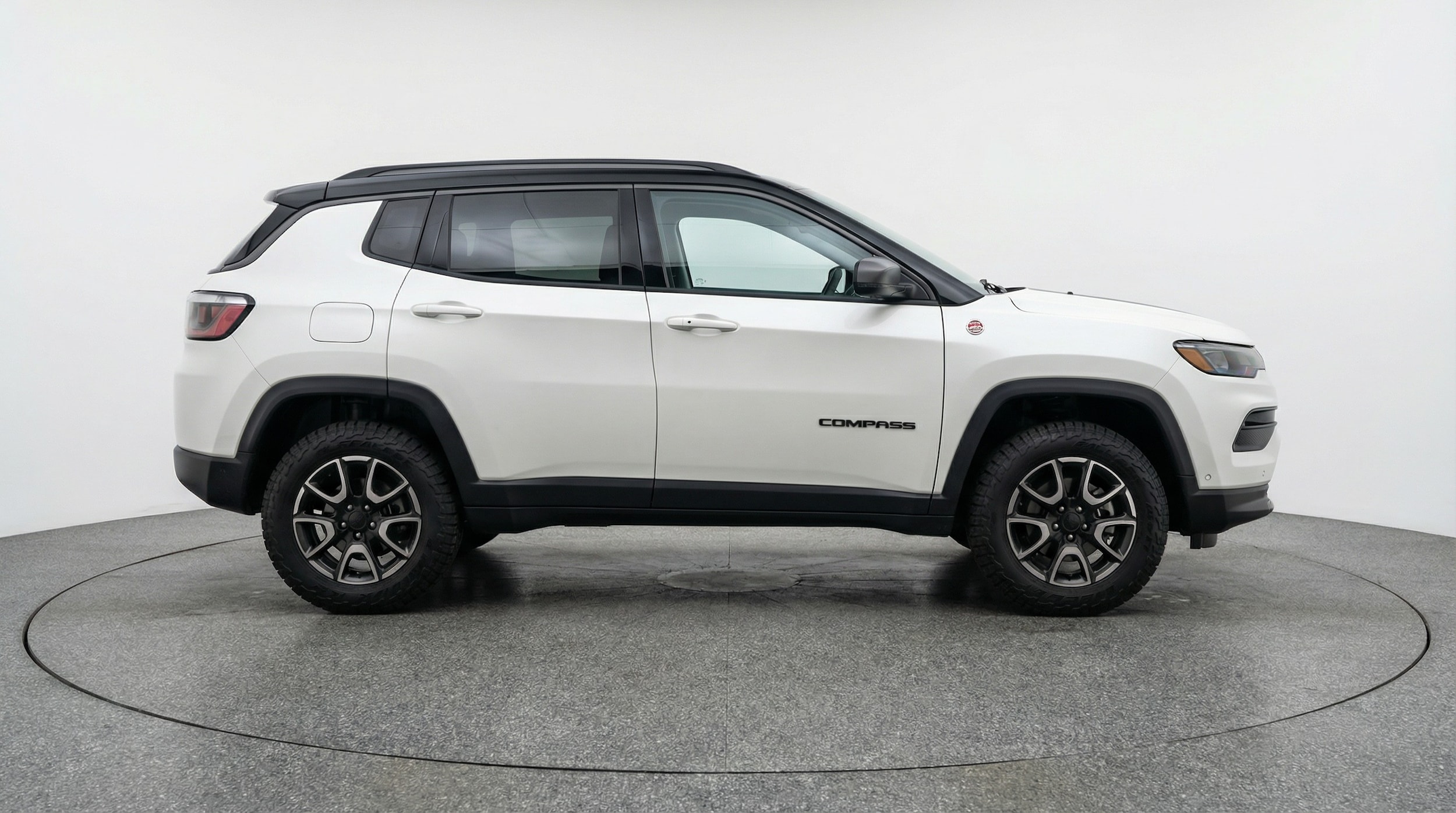 Thumbnail: 2025 Jeep Compass - 8