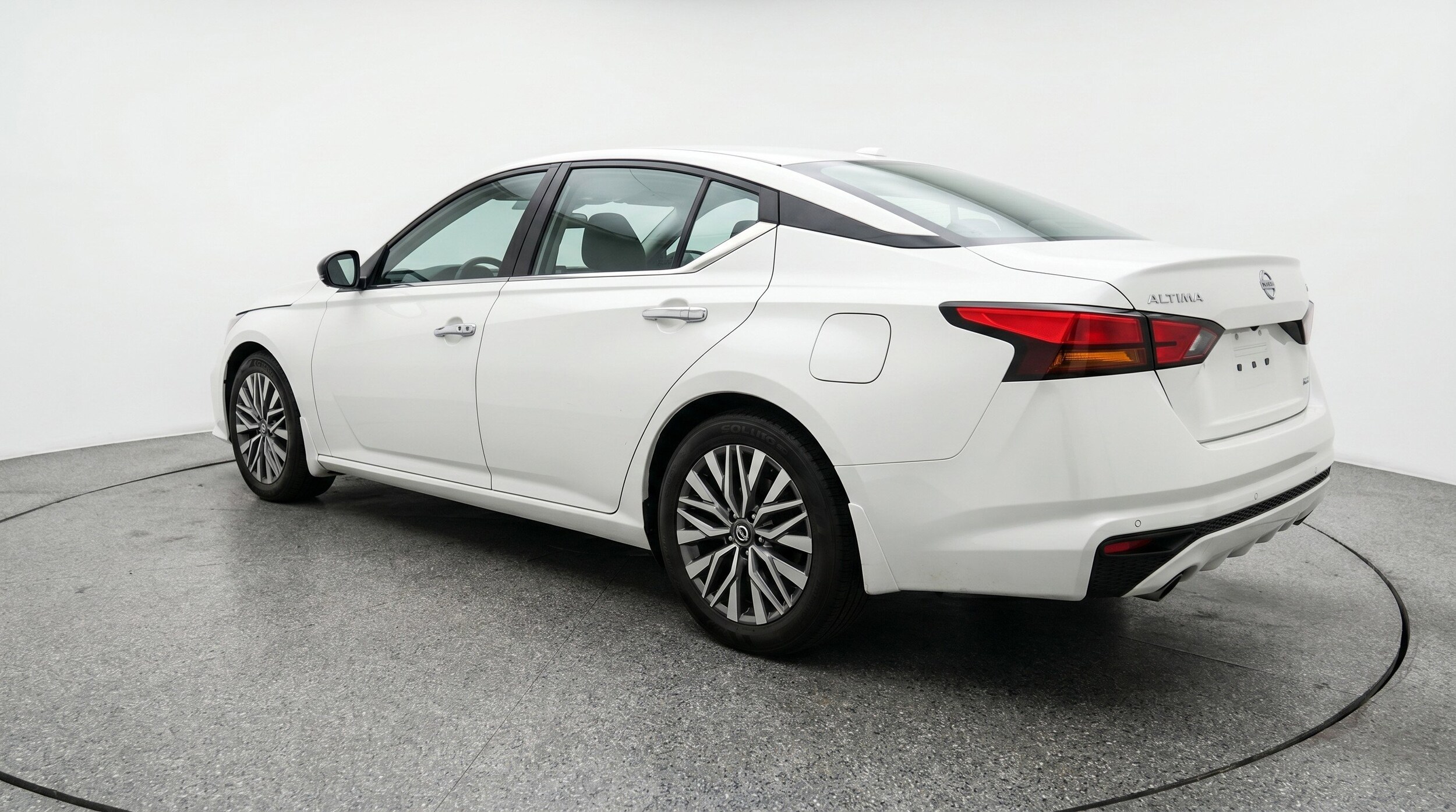 Thumbnail: 2025 Nissan Altima - 6