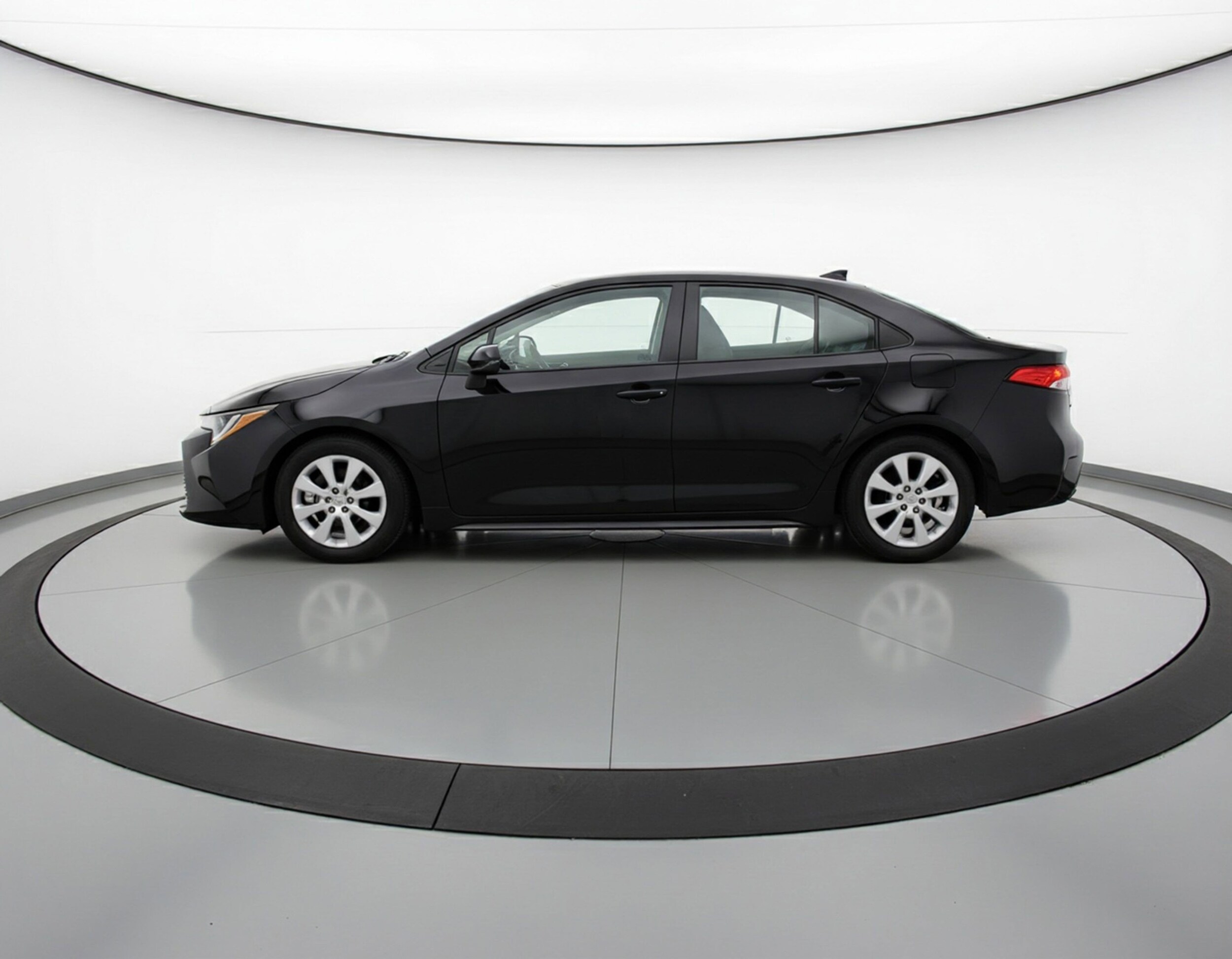 Thumbnail: 2025 Toyota Corolla - 5