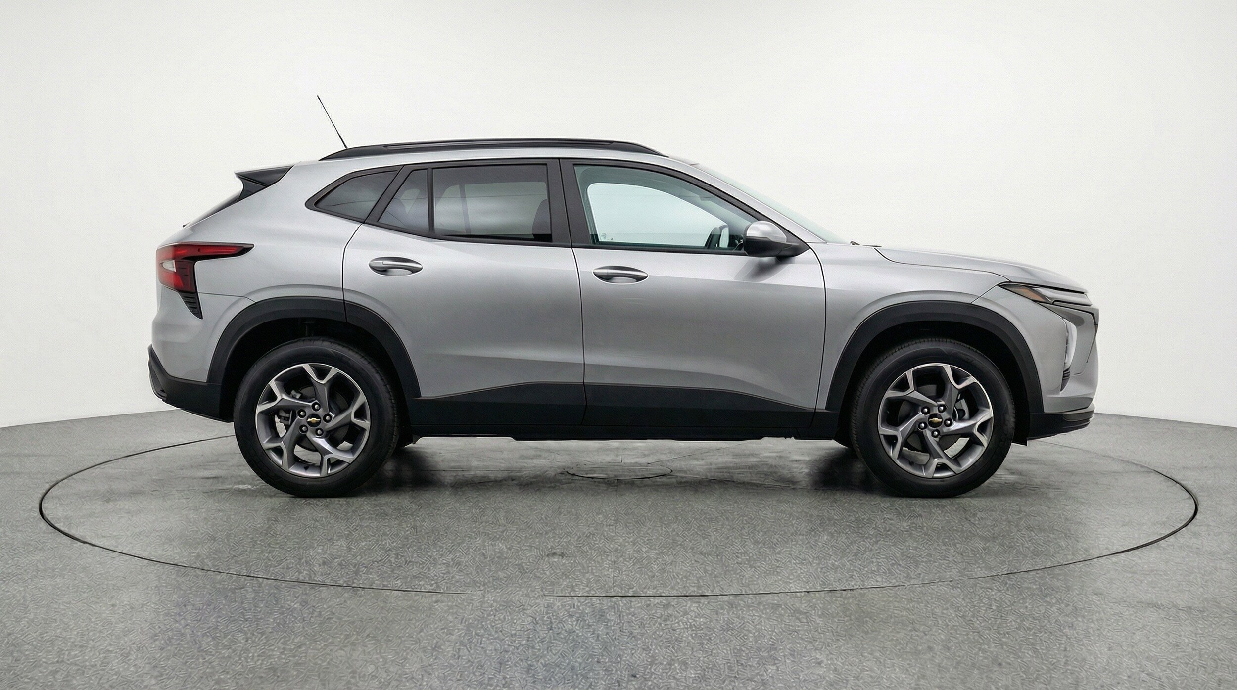 Thumbnail: 2025 Chevrolet Trax - 11