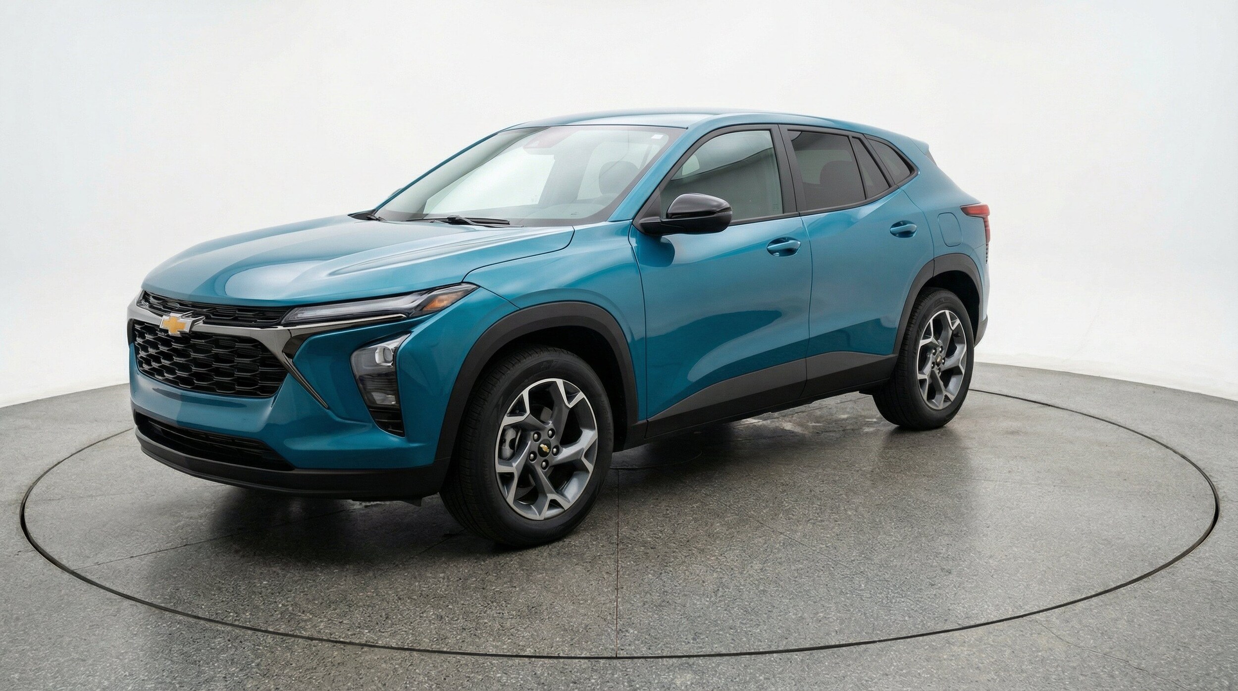 Thumbnail: 2025 Chevrolet Trax - 3