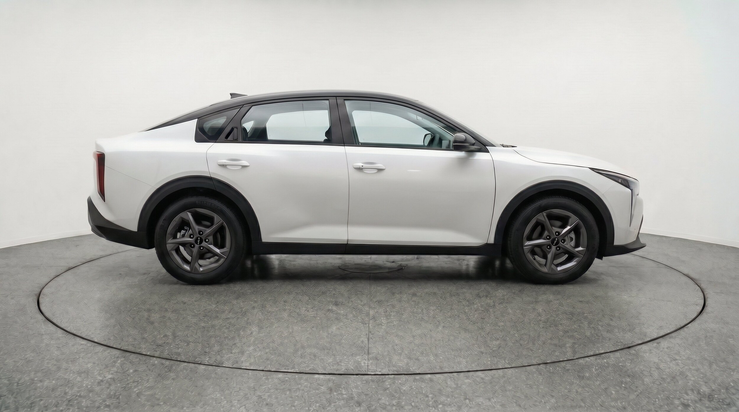 Thumbnail: 2026 Kia K4 - 10
