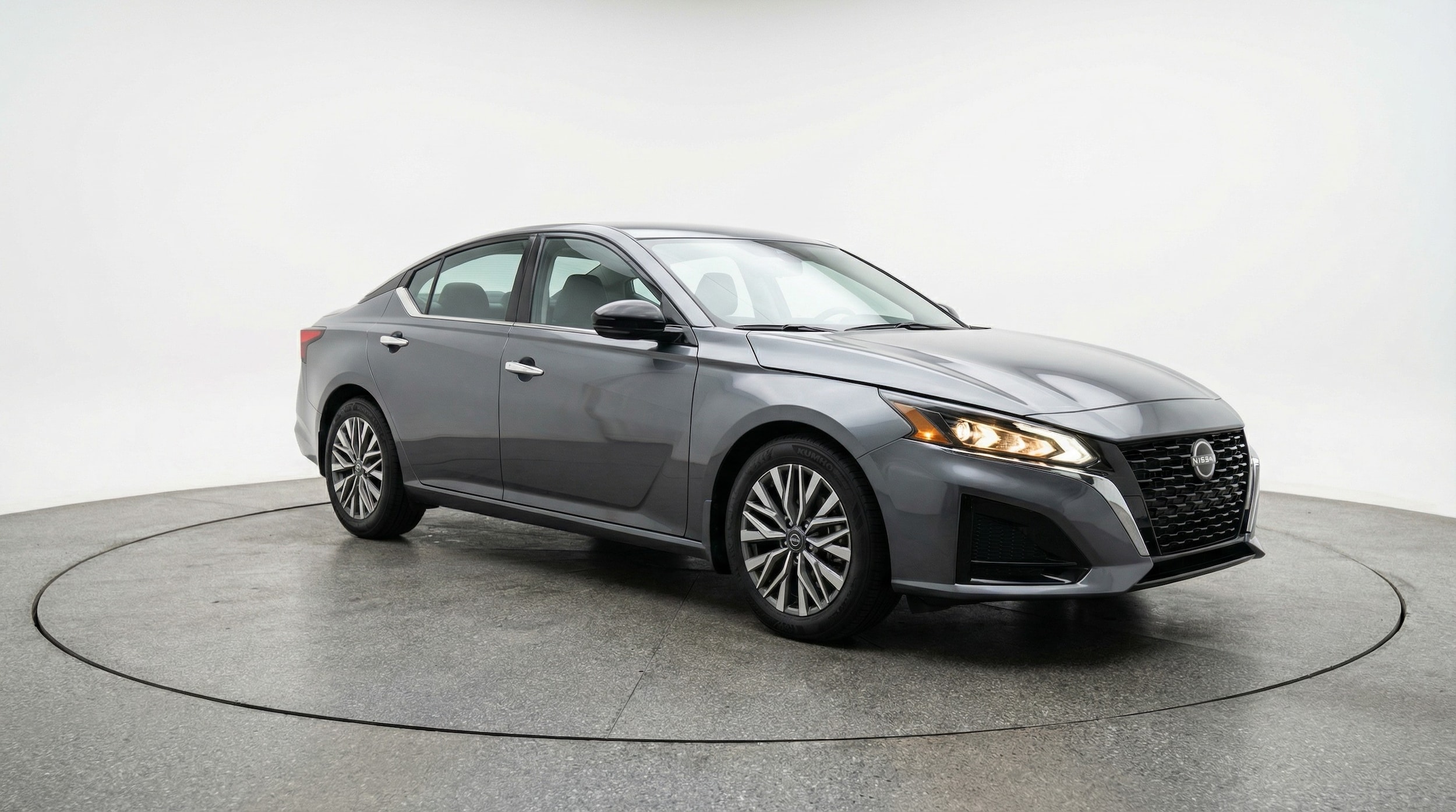 Thumbnail: 2025 Nissan Altima - 1