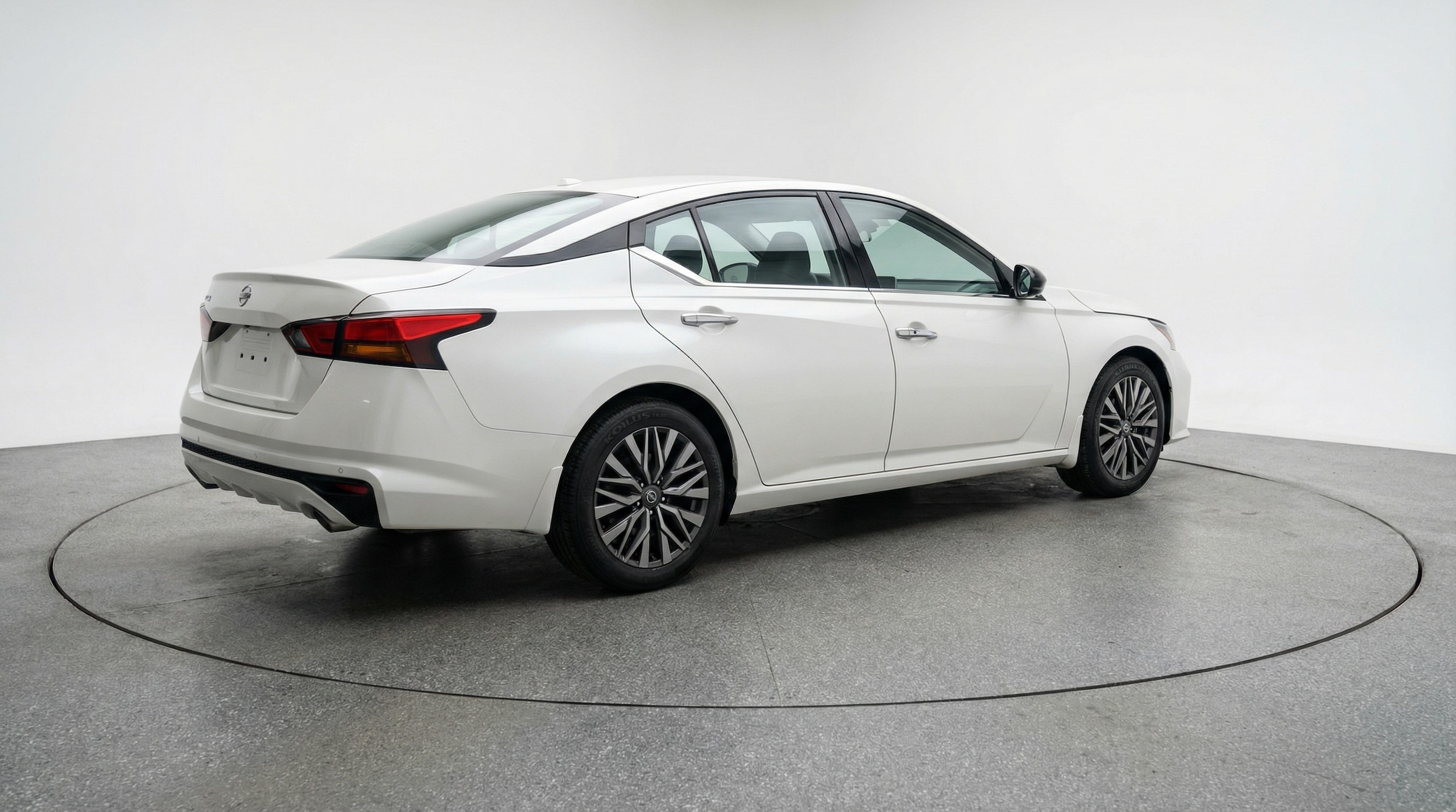 Thumbnail: 2025 Nissan Altima - 7