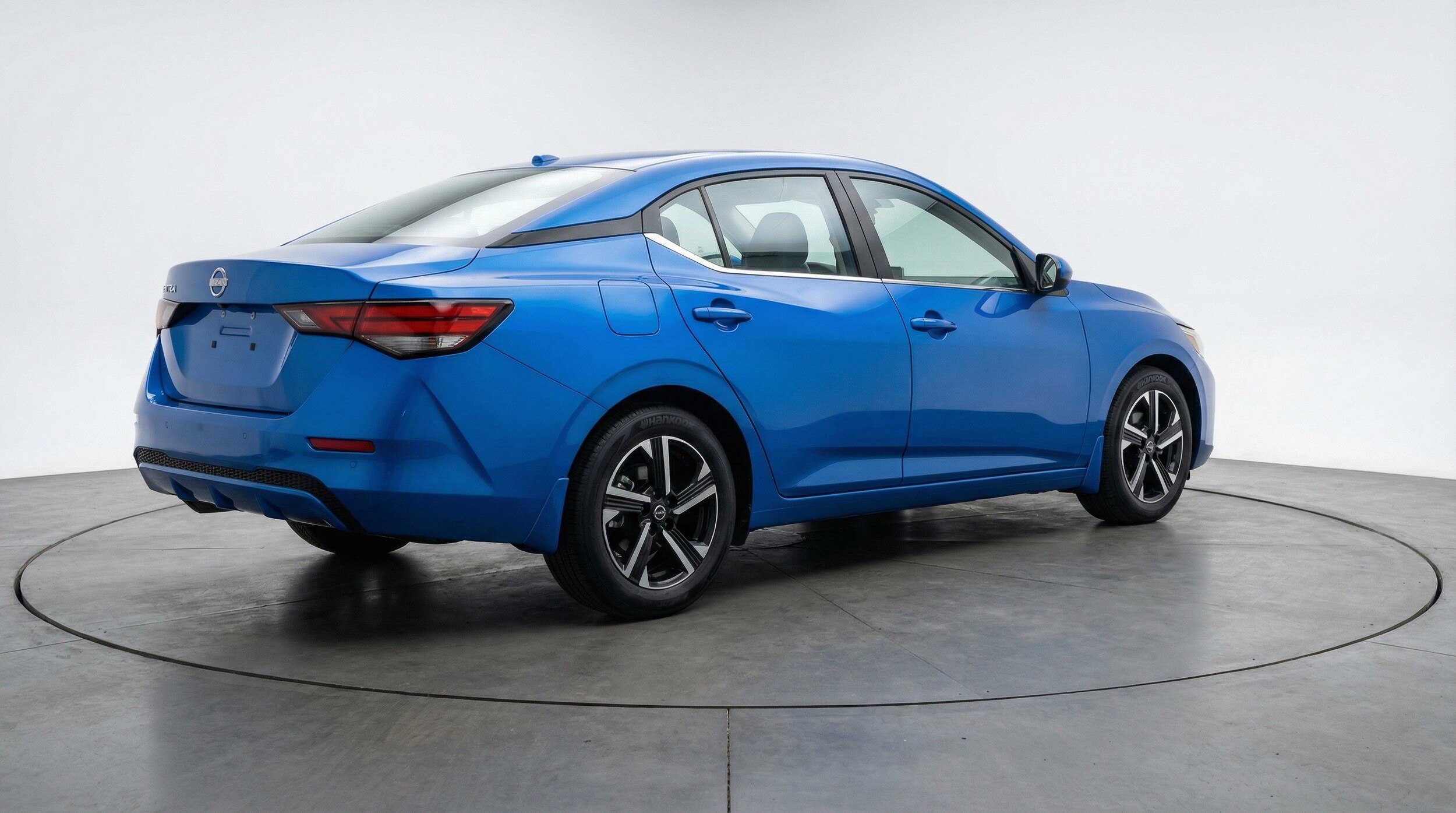 Thumbnail: 2025 Nissan Sentra - 9