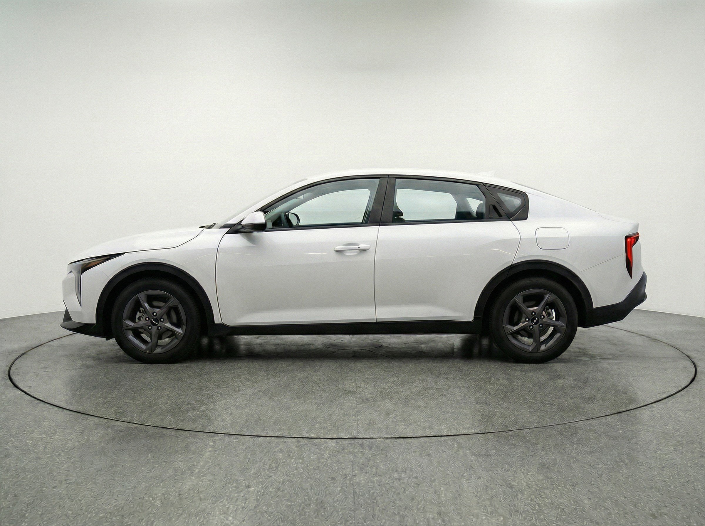 Thumbnail: 2025 Kia K4 - 5