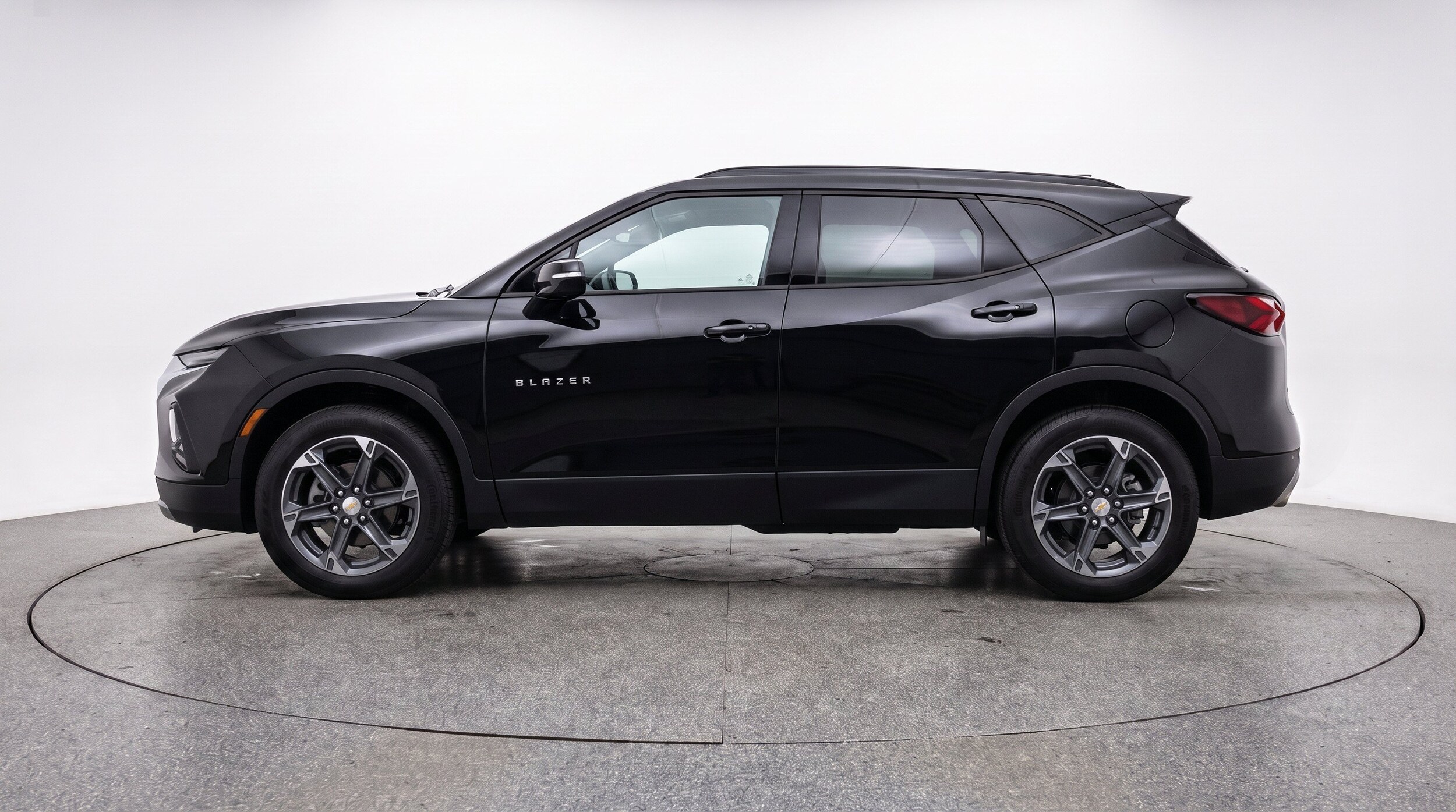 Thumbnail: 2025 Chevrolet Blazer - 5
