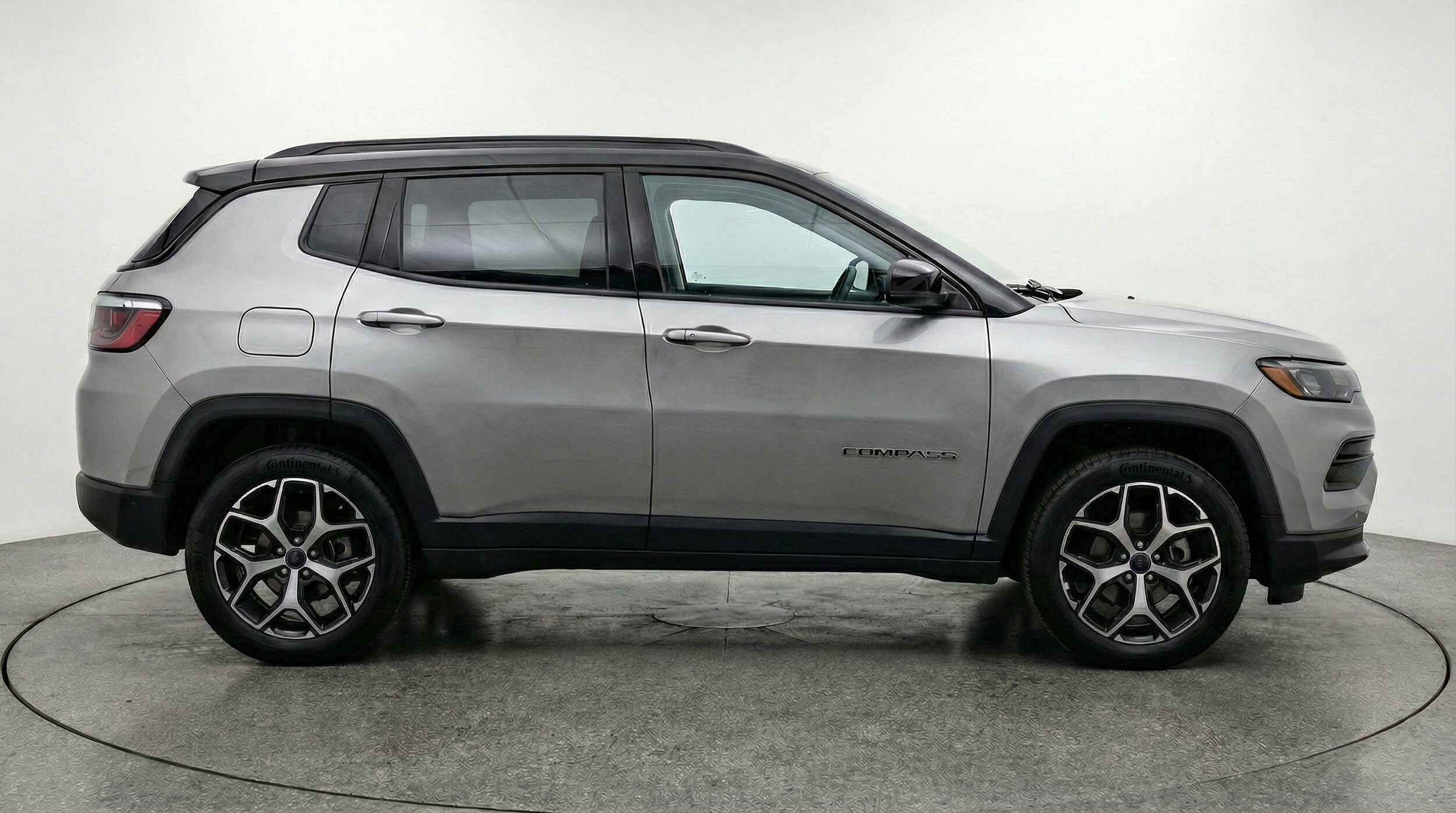 Thumbnail: 2025 Jeep Compass - 11
