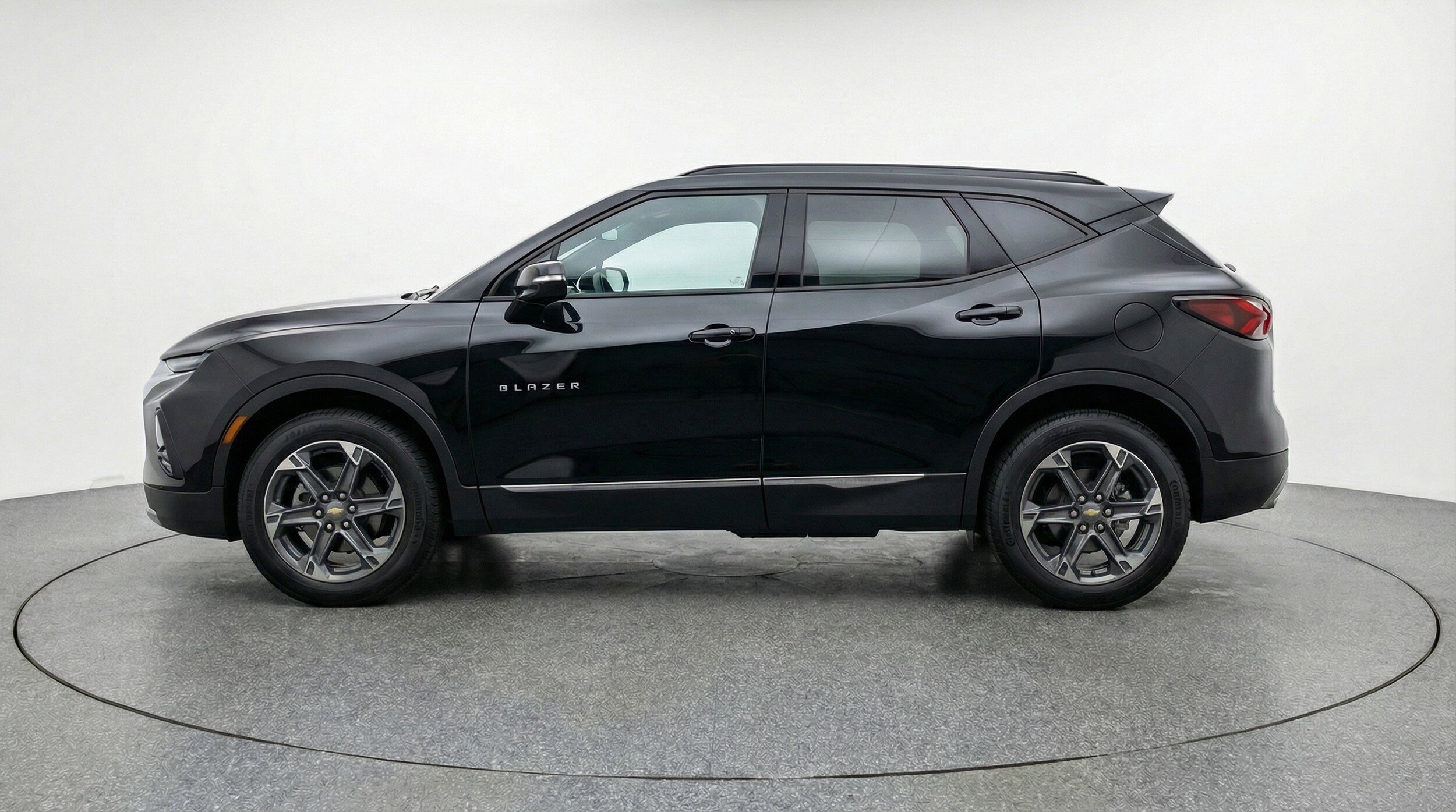 Thumbnail: 2025 Chevrolet Blazer - 5