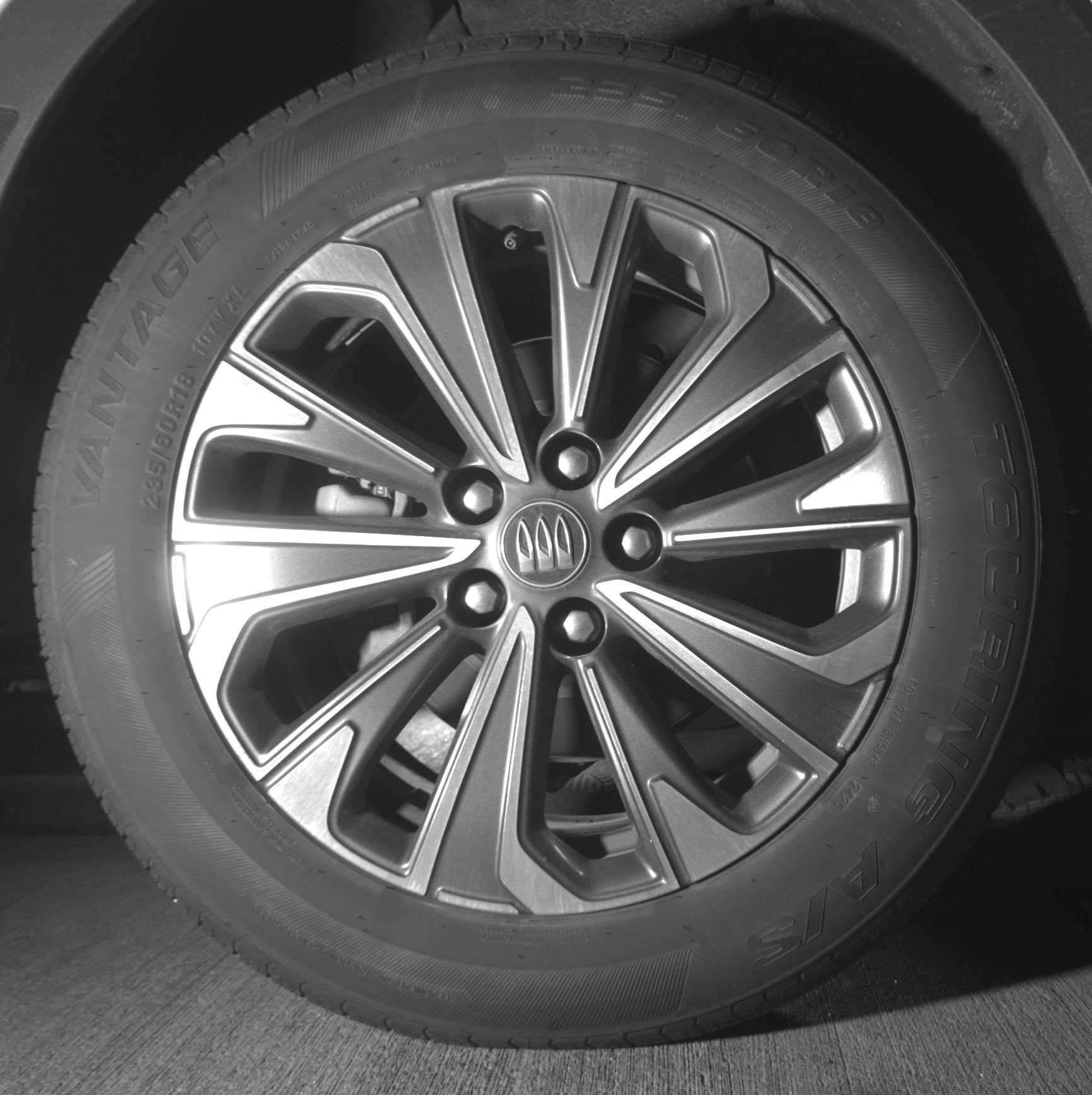 Thumbnail: 2024 Buick Envision - 15