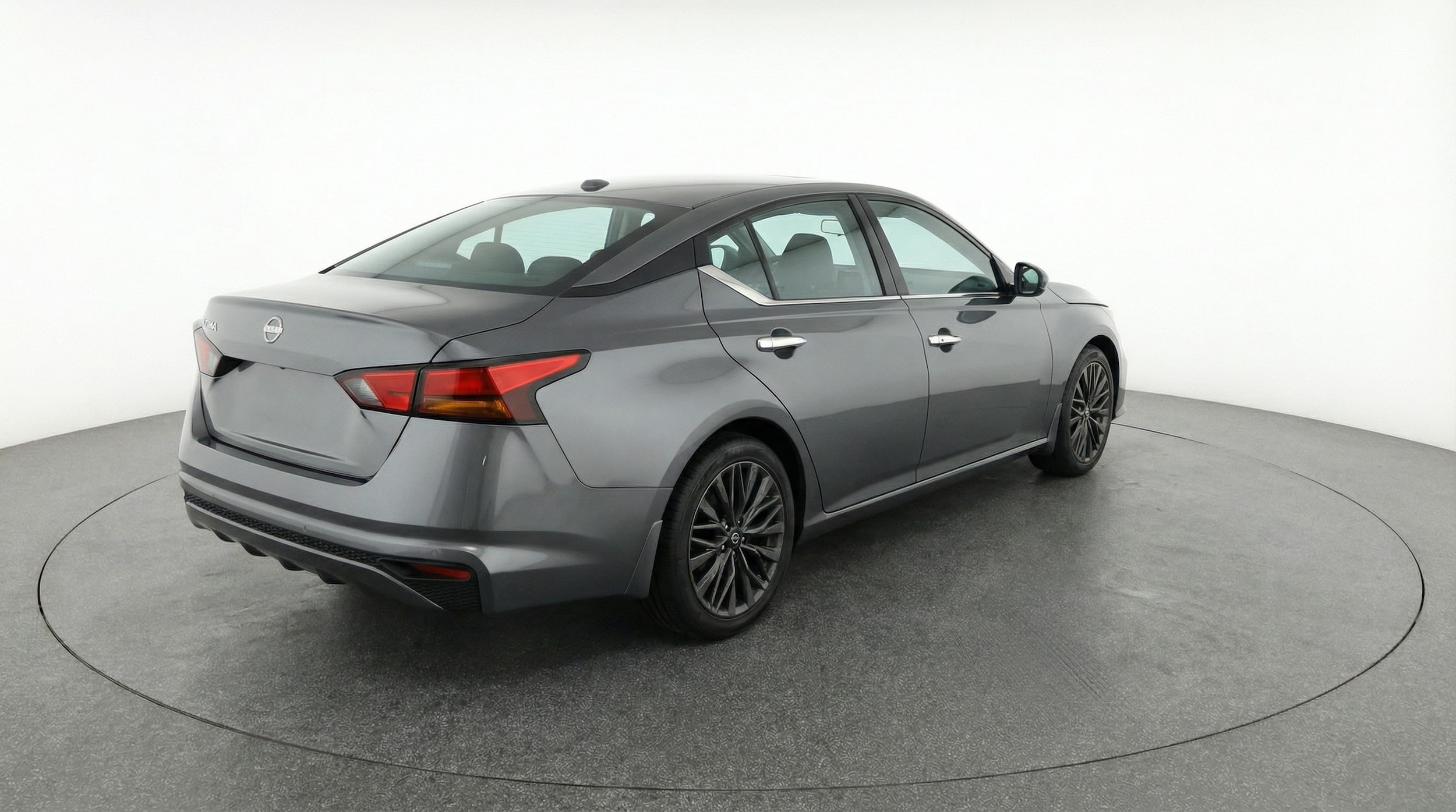 Thumbnail: 2025 Nissan Altima - 5