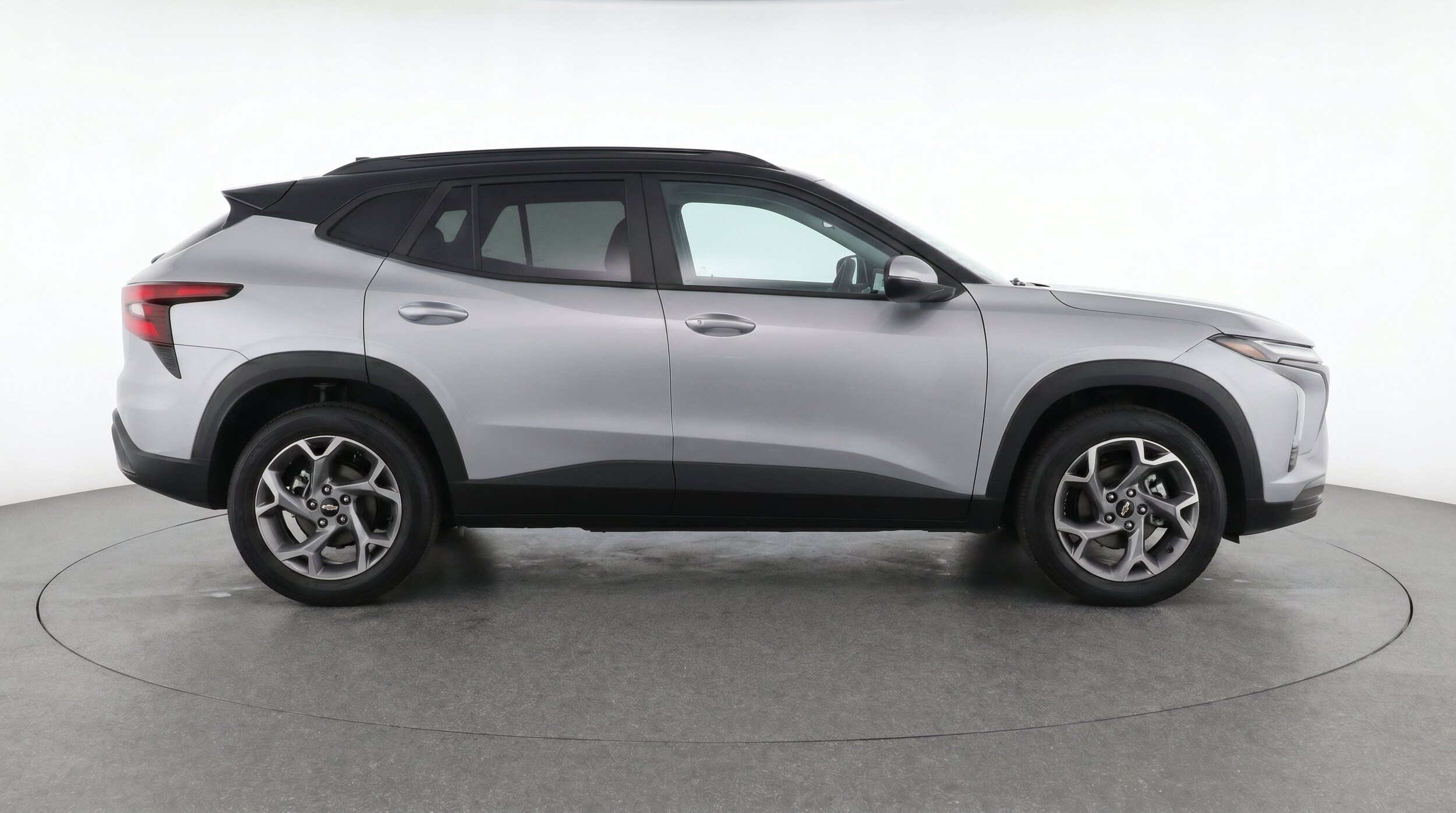 Thumbnail: 2025 Chevrolet Trax - 11