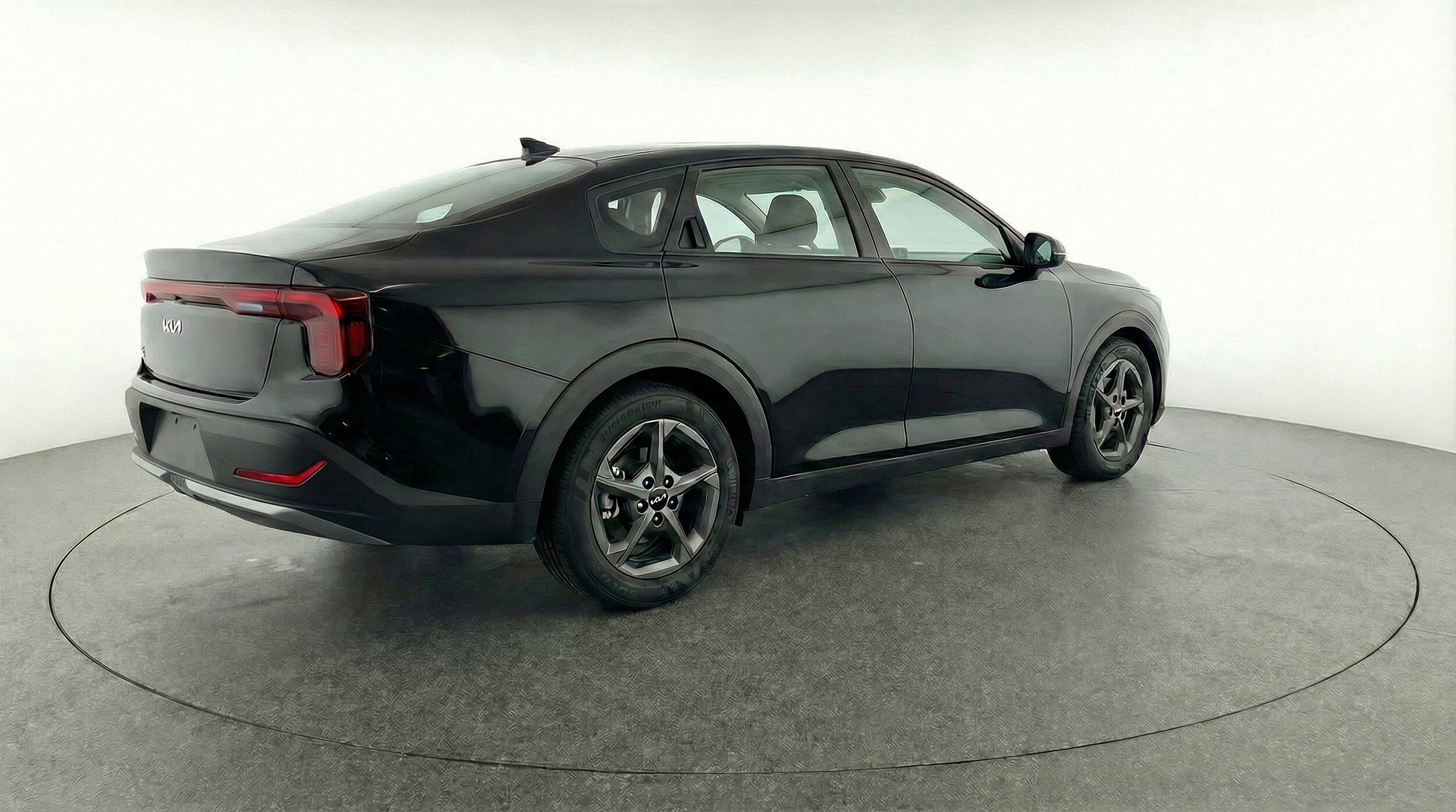 Thumbnail: 2025 Kia K4 - 9