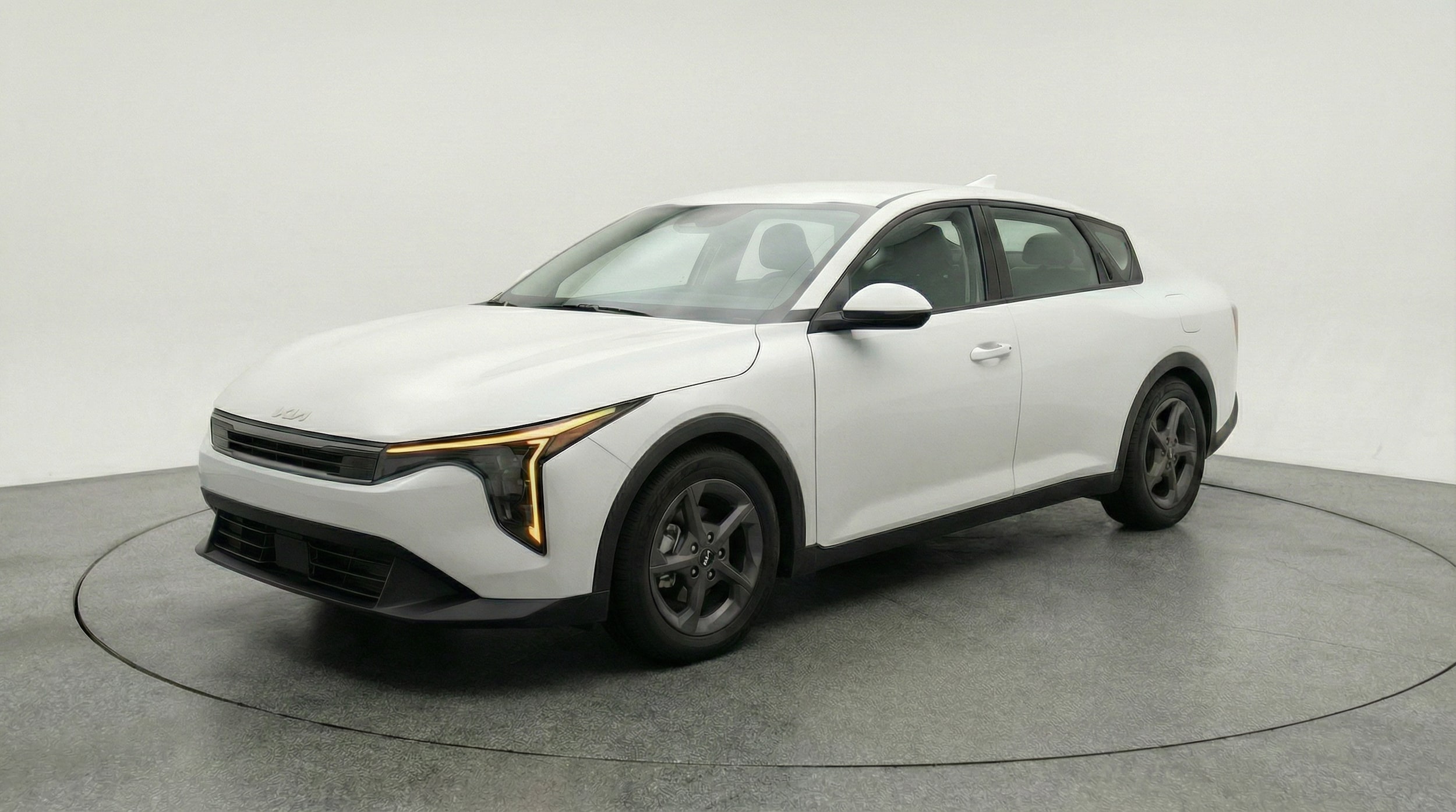 Thumbnail: 2025 Kia K4 - 3