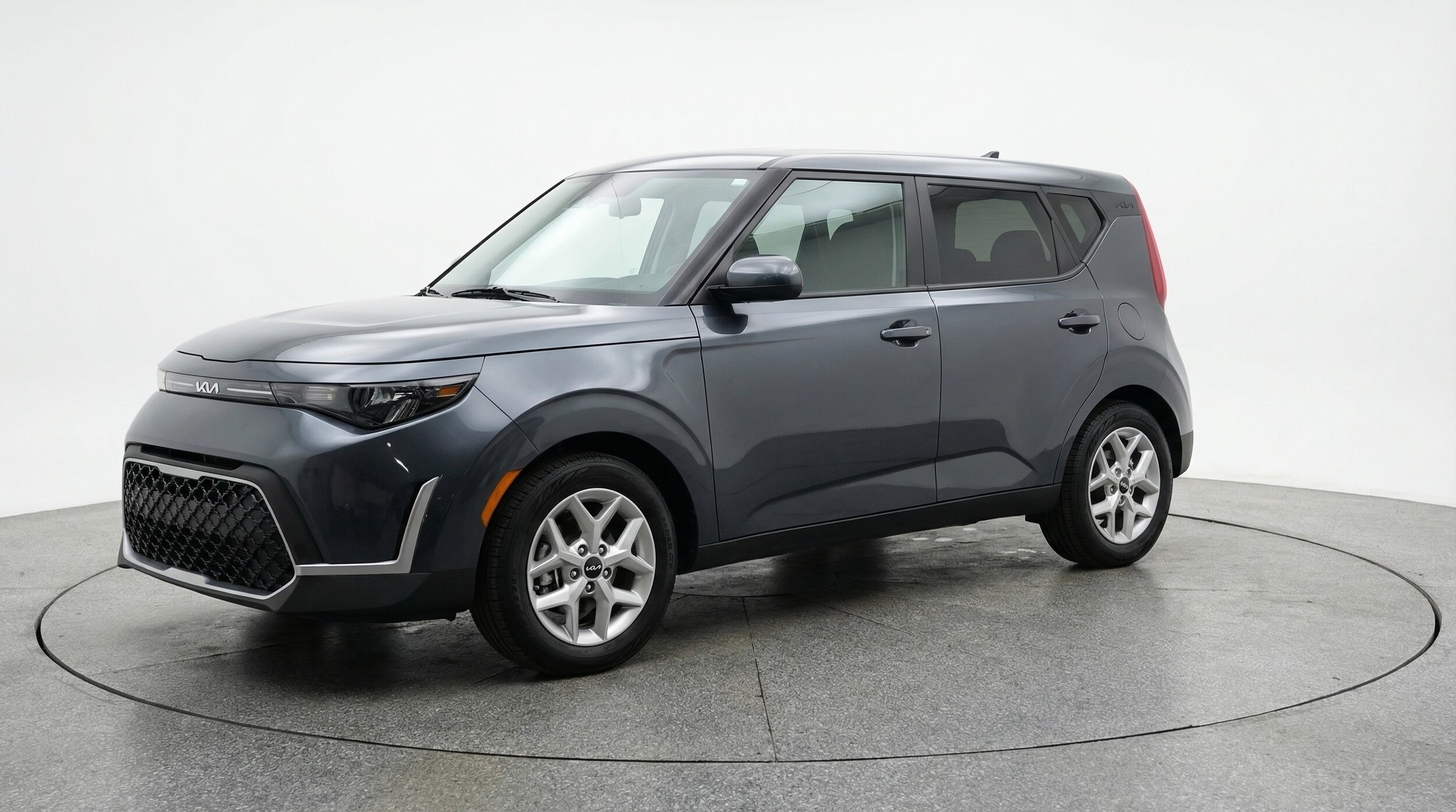 Thumbnail: 2025 Kia Soul - 3