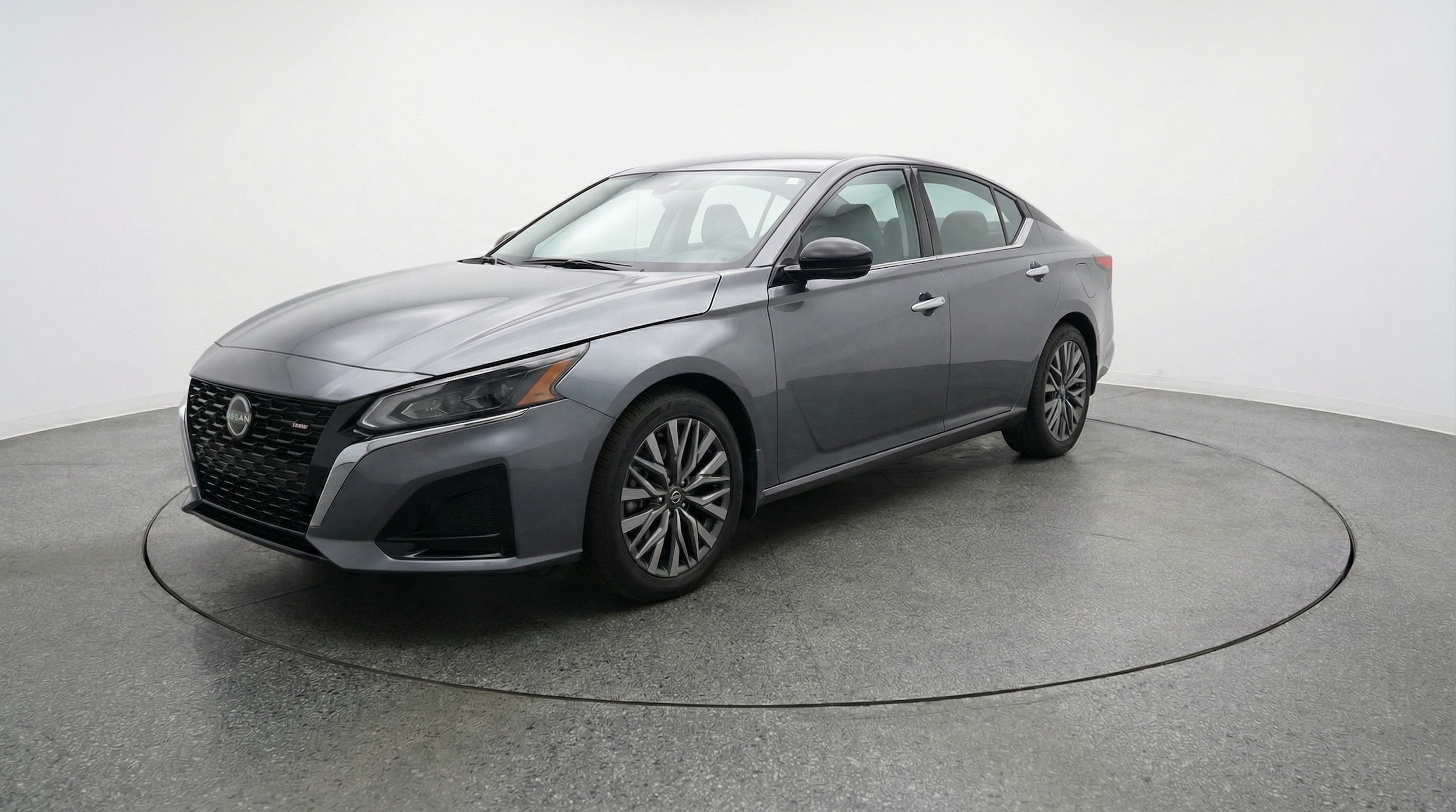 Thumbnail: 2025 Nissan Altima - 3