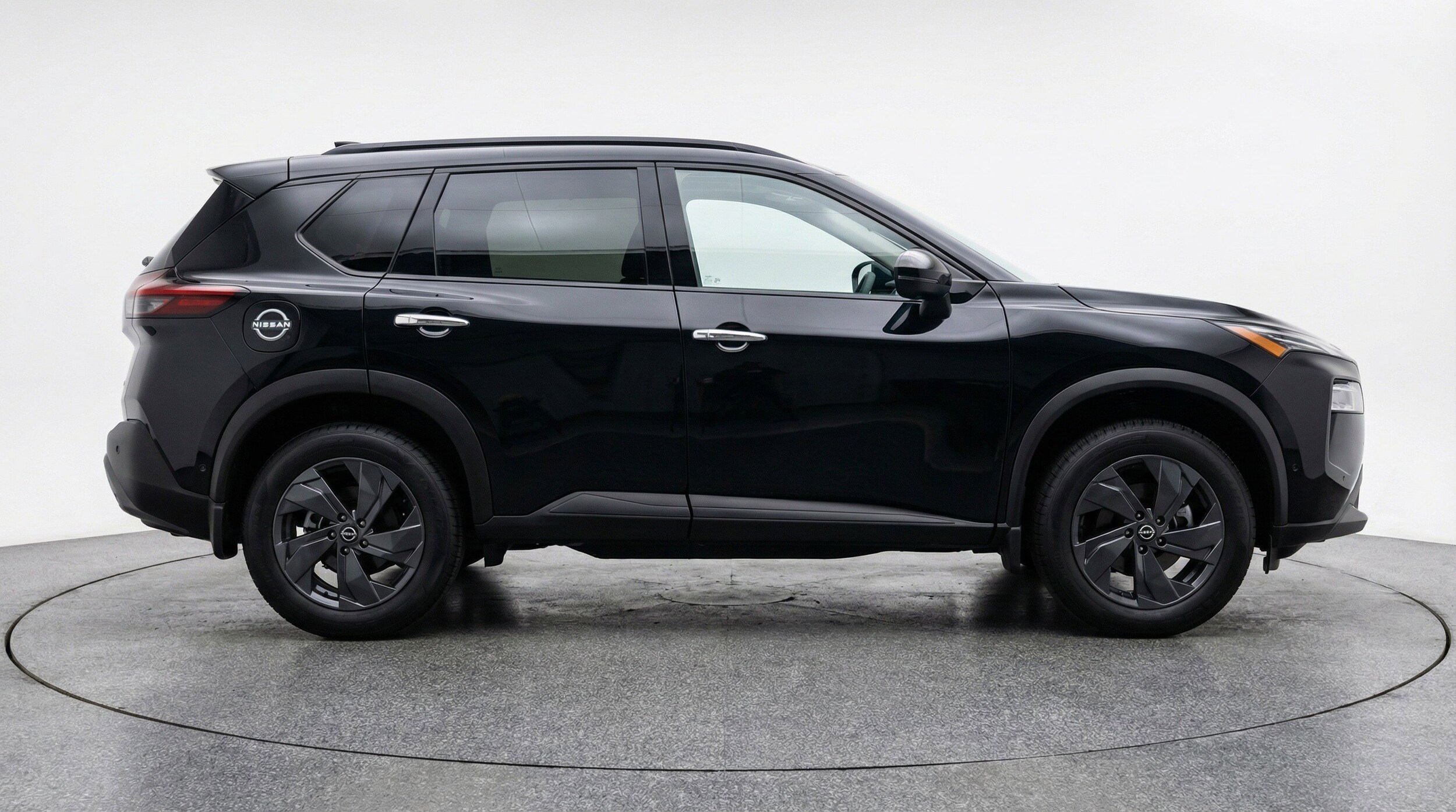 Thumbnail: 2025 Nissan Rogue - 11
