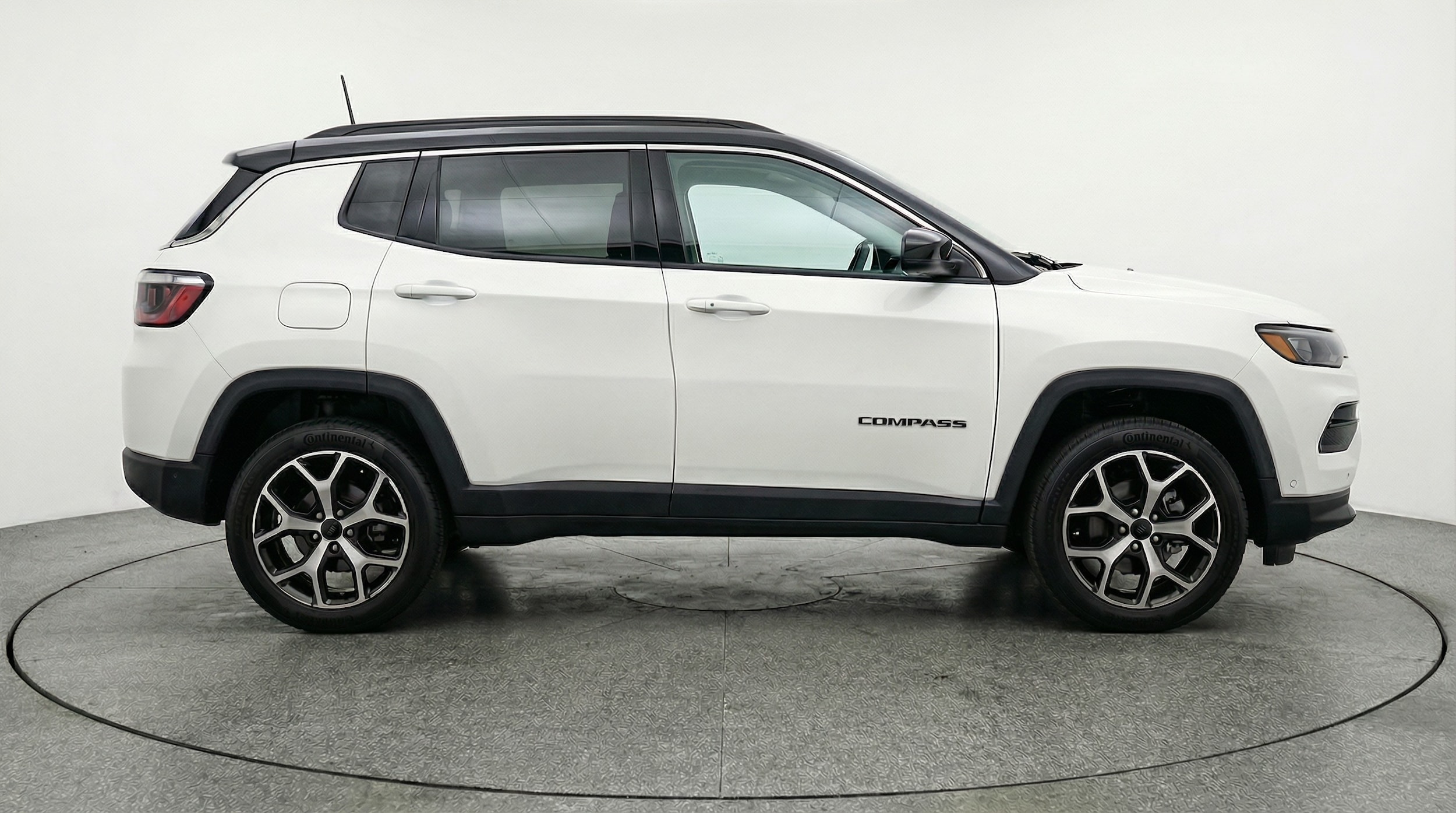 Thumbnail: 2025 Jeep Compass - 8