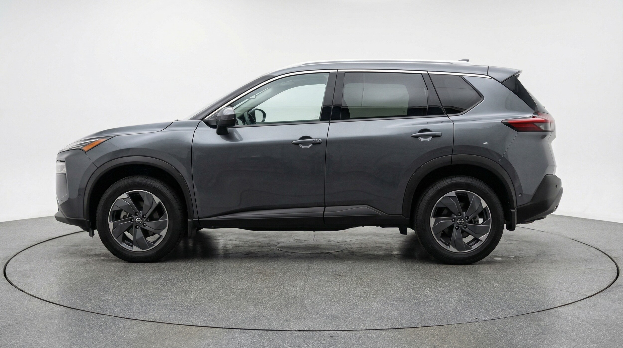 Thumbnail: 2025 Nissan Rogue - 4