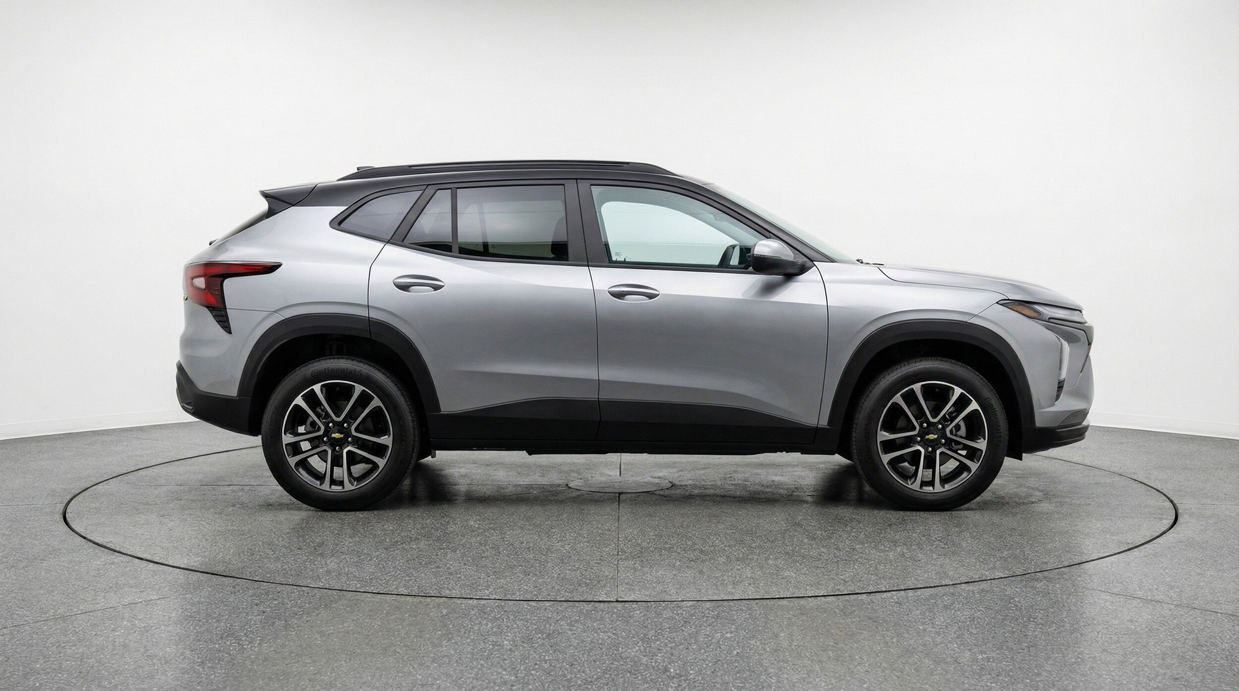 Thumbnail: 2025 Chevrolet TrailBlazer - 11