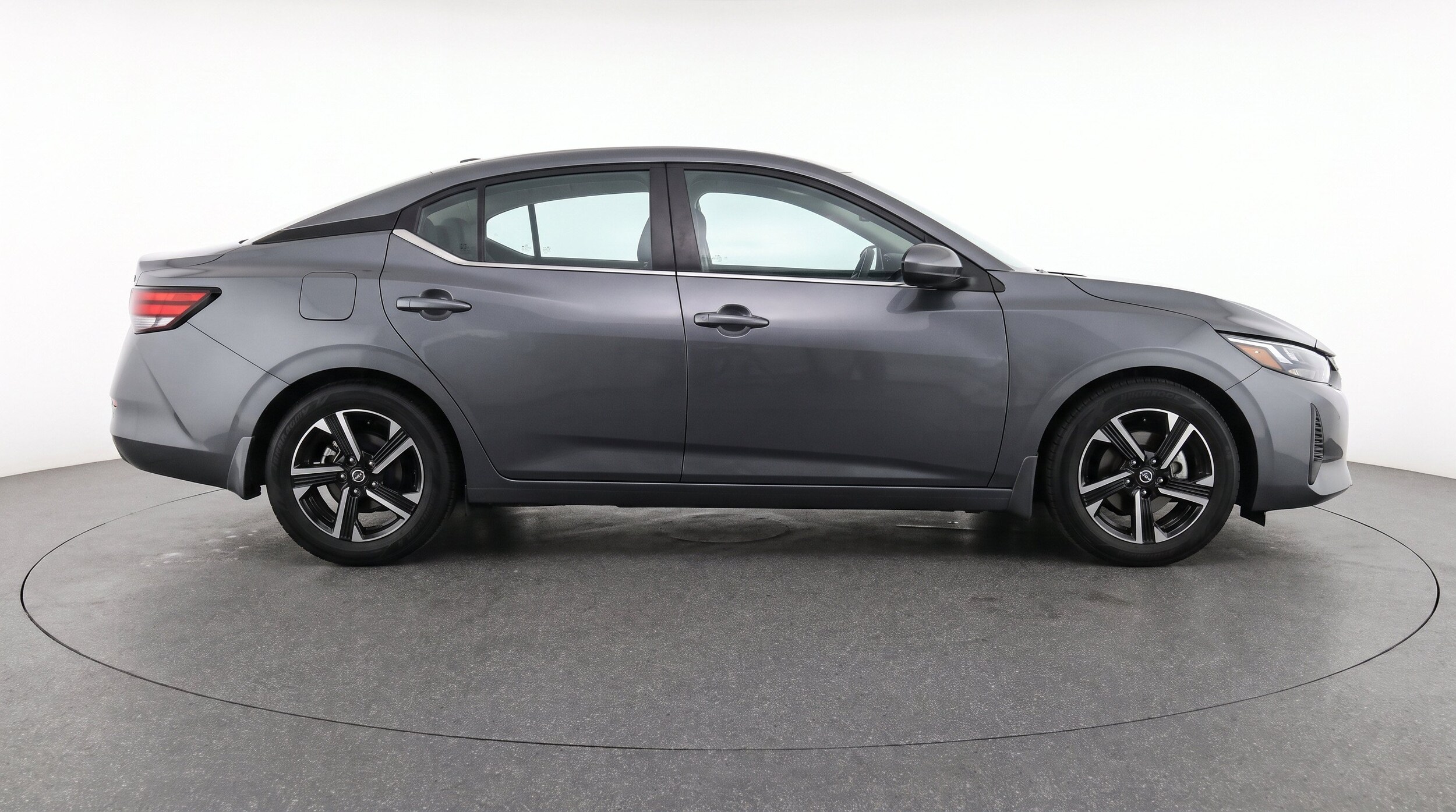Thumbnail: 2025 Nissan Sentra - 11