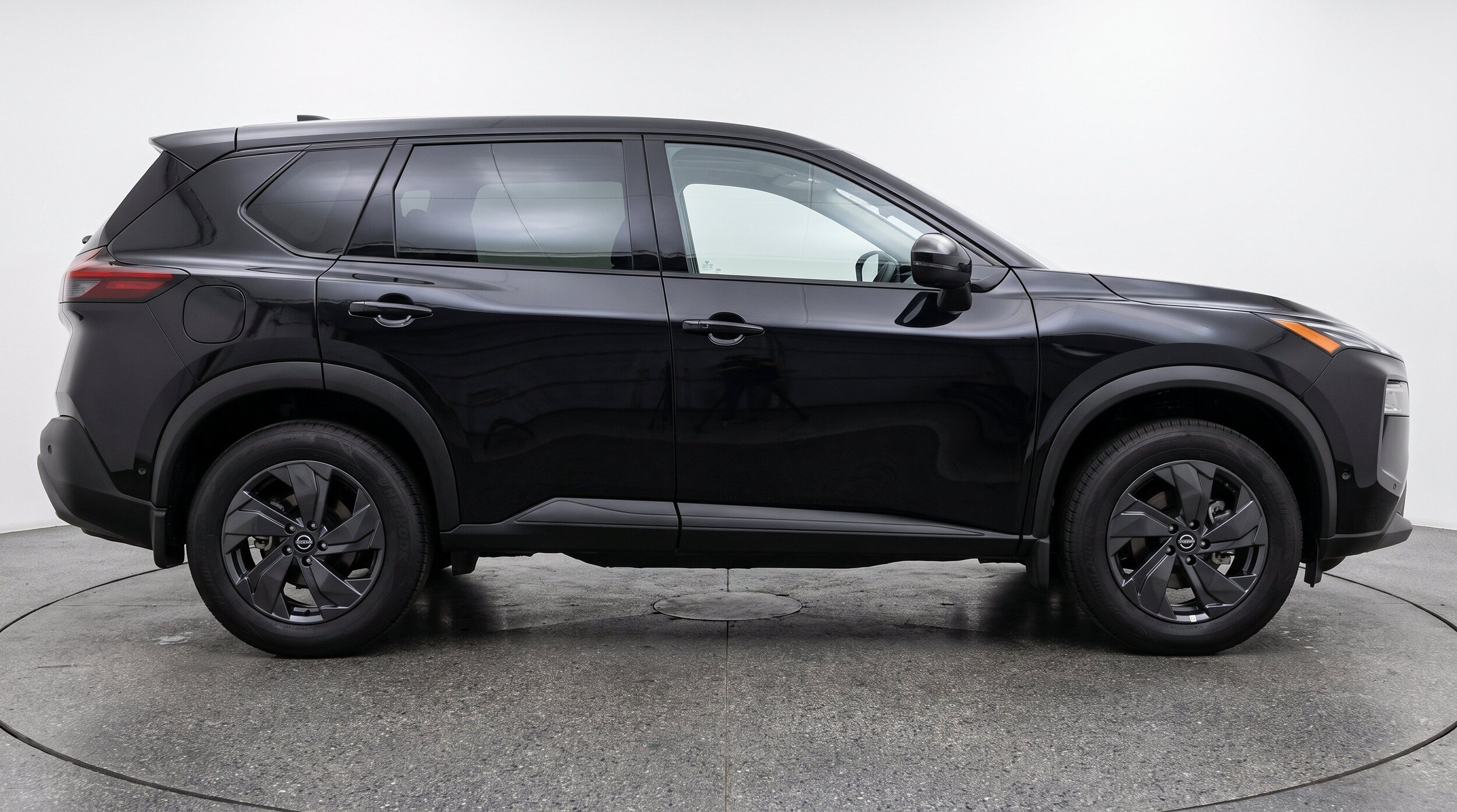 Thumbnail: 2026 Nissan Rogue - 10