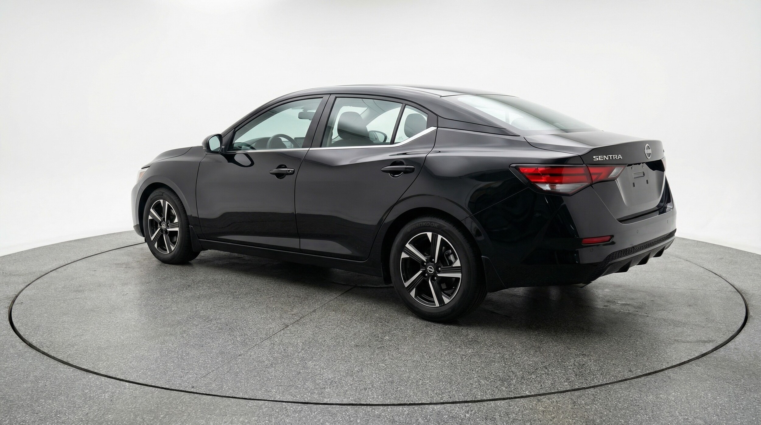 Thumbnail: 2025 Nissan Sentra - 5