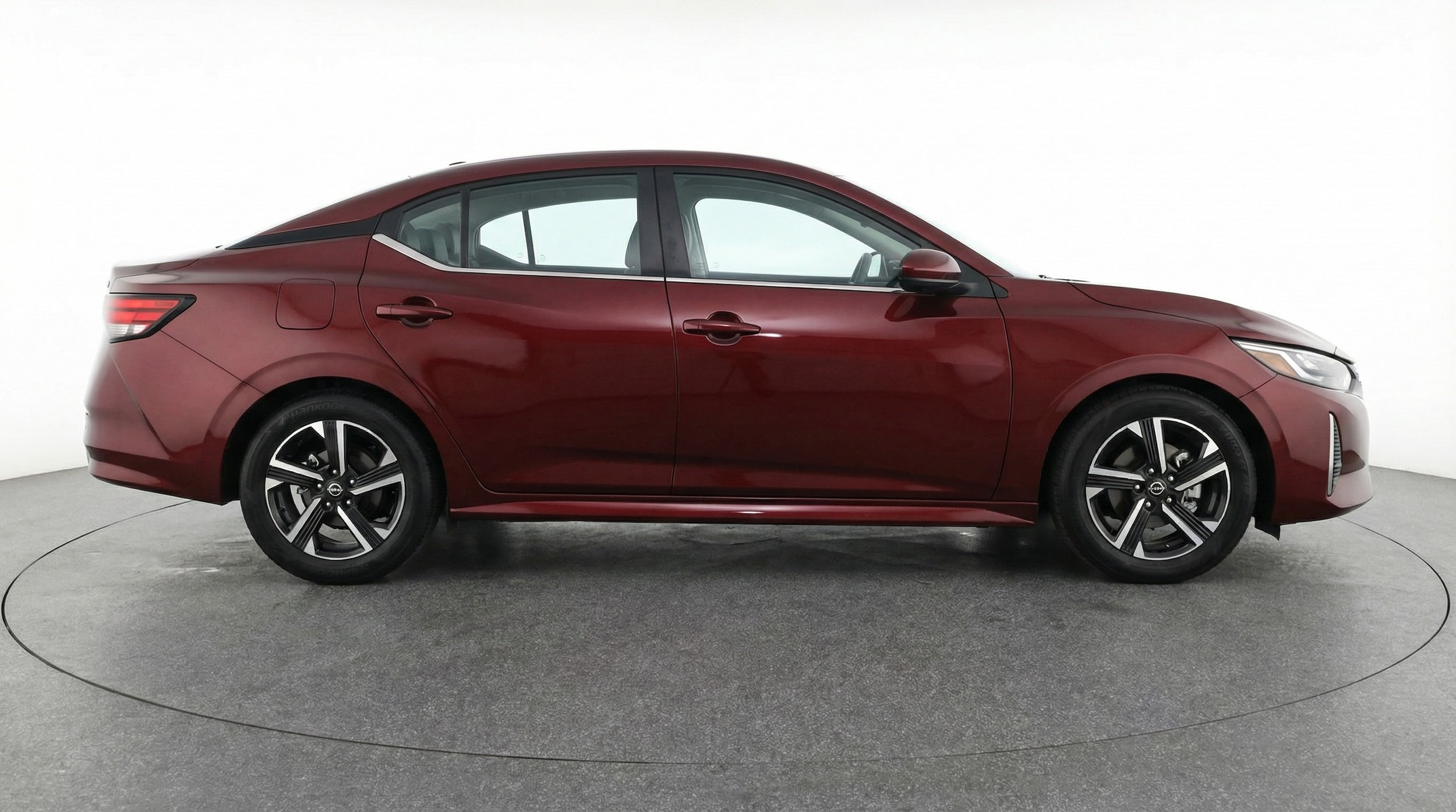 Thumbnail: 2025 Nissan Sentra - 8