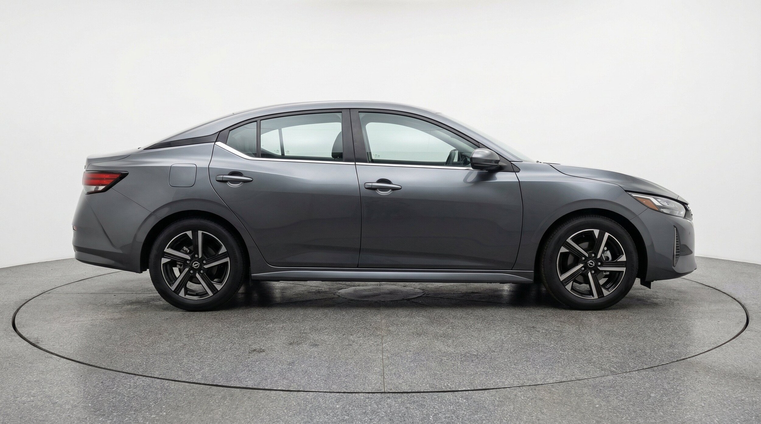 Thumbnail: 2025 Nissan Sentra - 11
