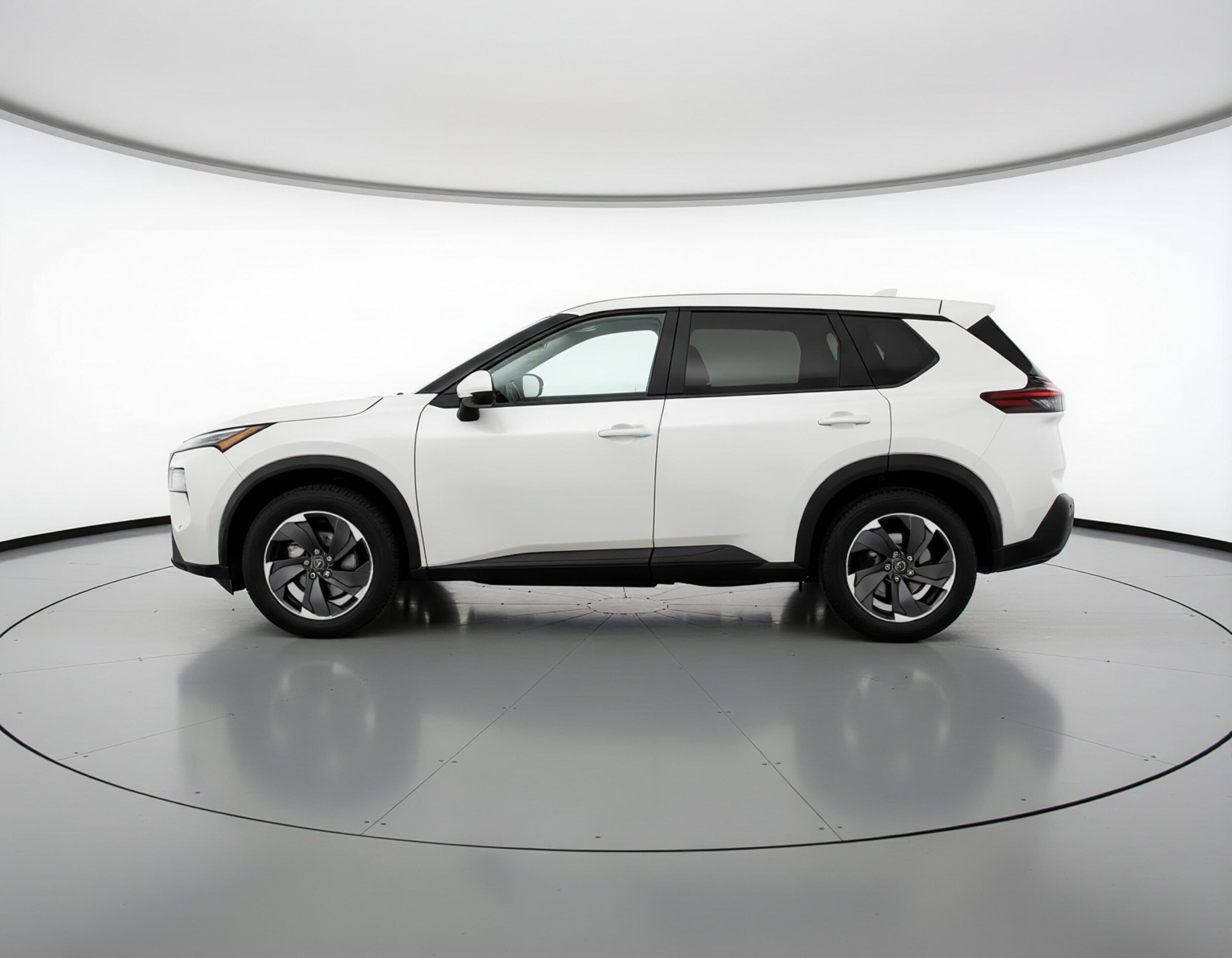 Thumbnail: 2025 Nissan Rogue - 4