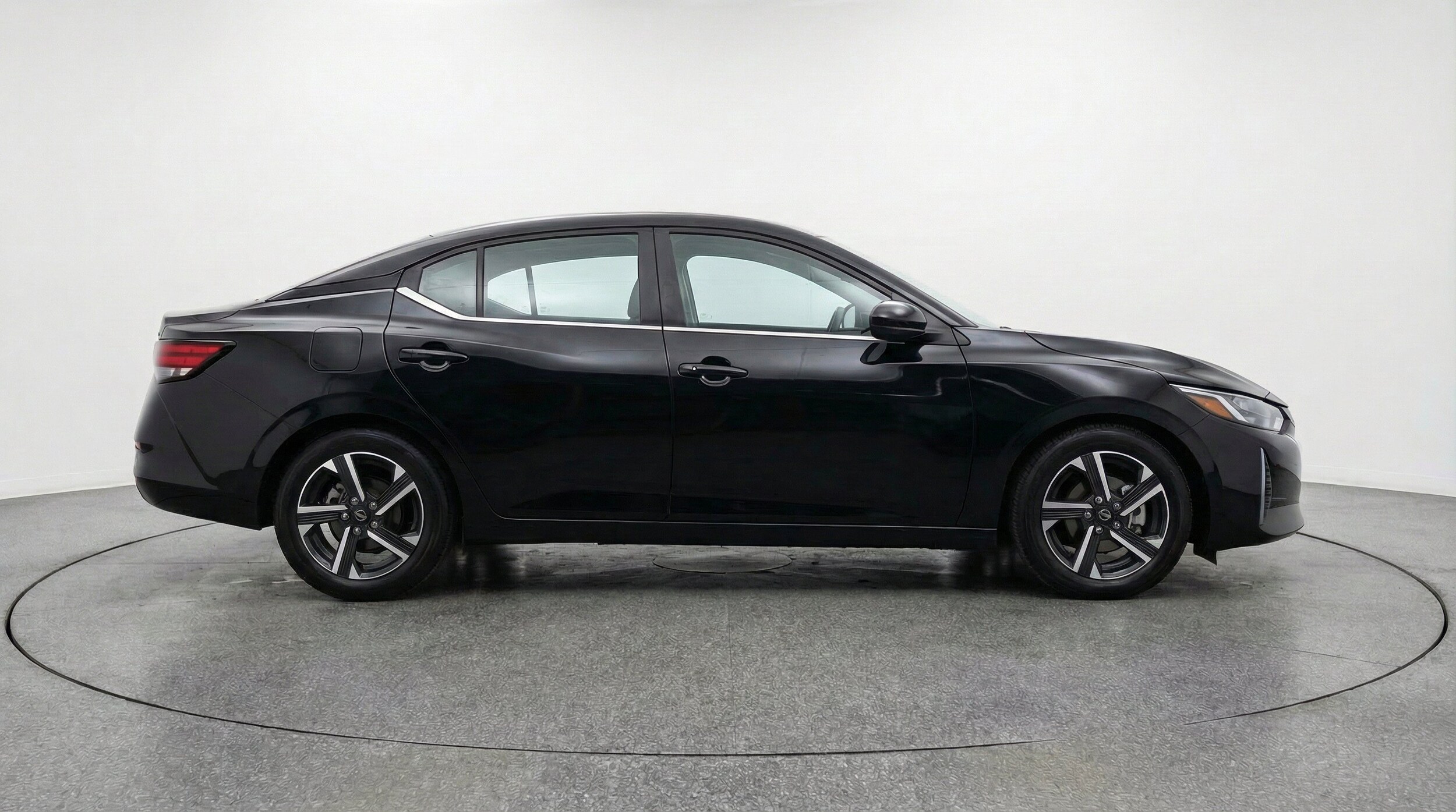 Thumbnail: 2025 Nissan Sentra - 11