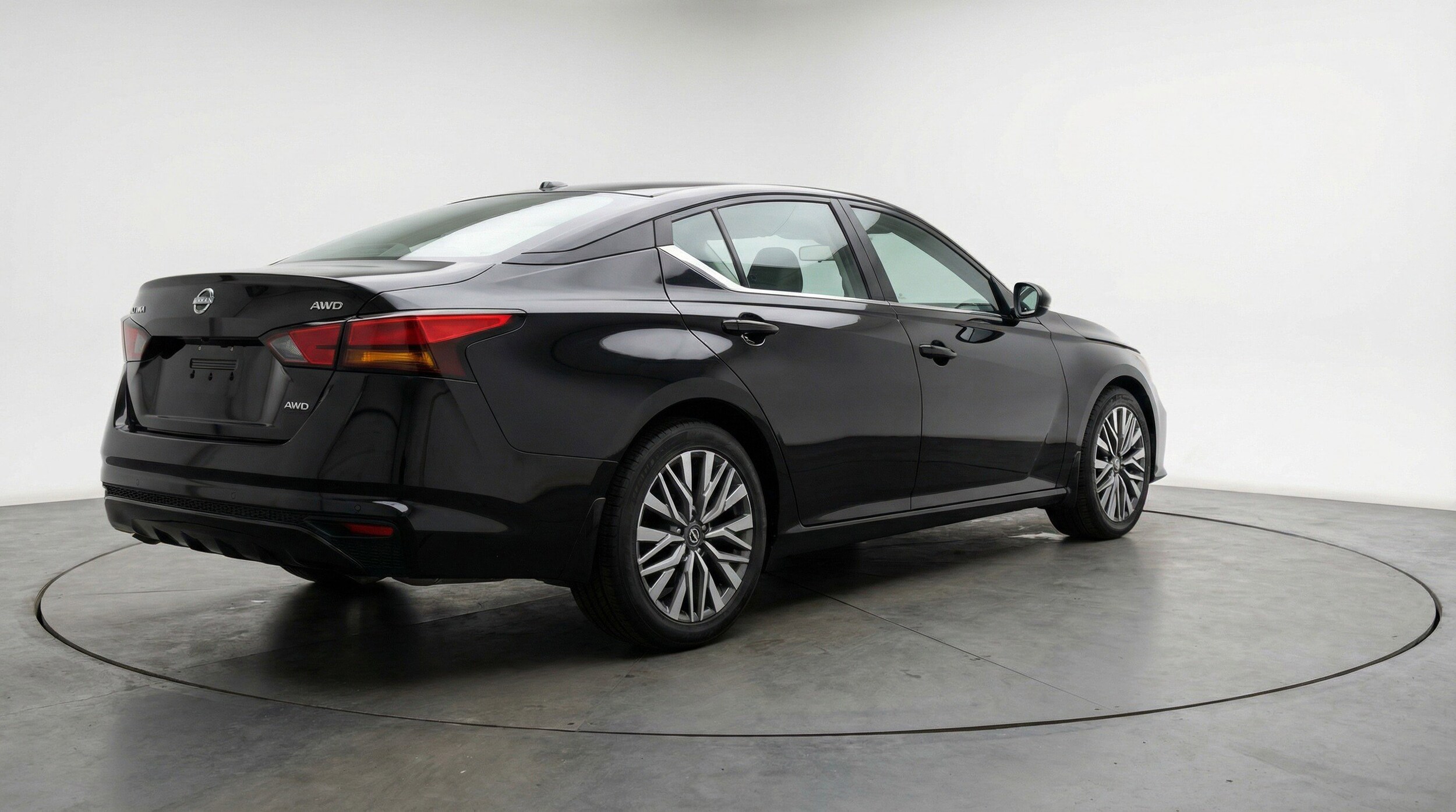Thumbnail: 2025 Nissan Altima - 9