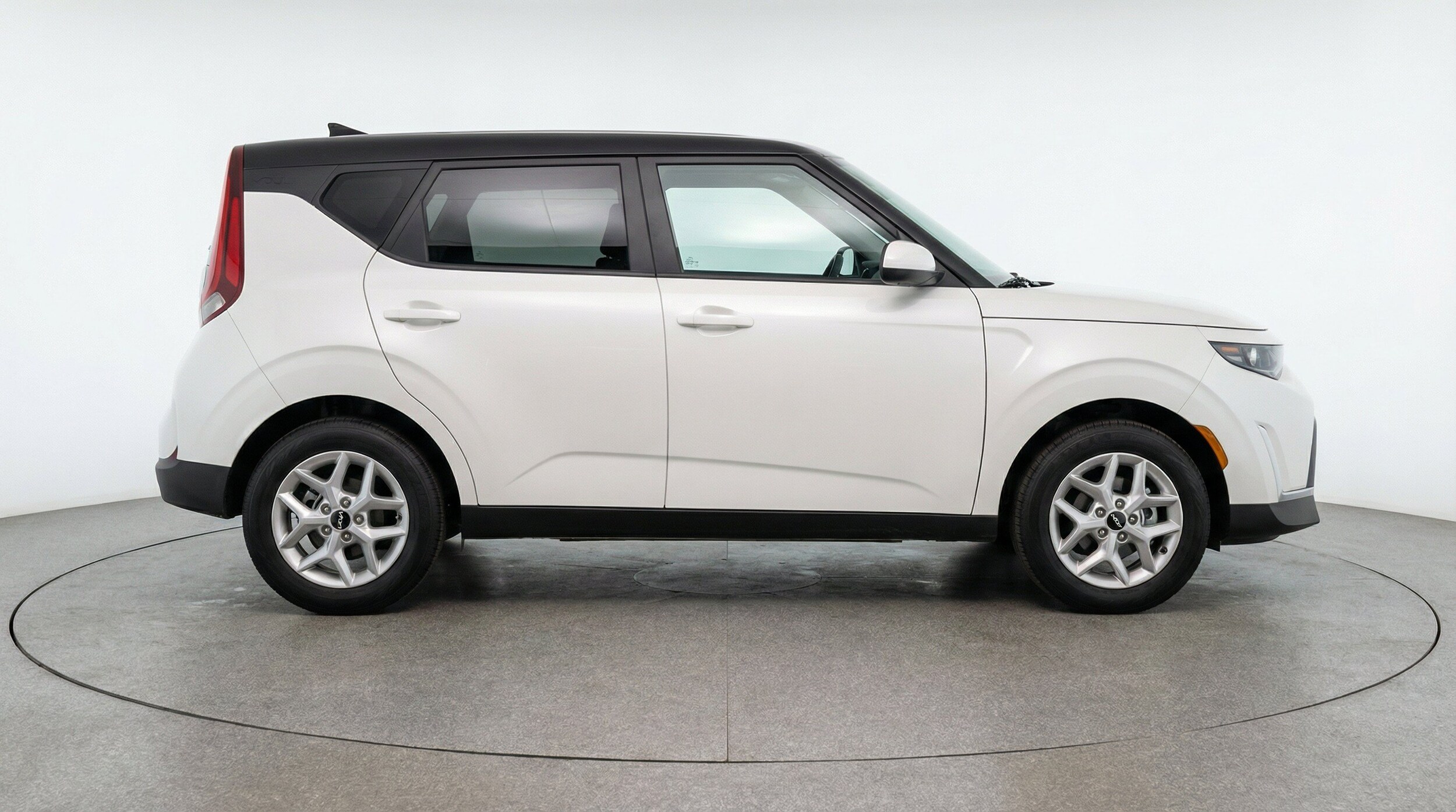Thumbnail: 2025 Kia Soul - 11