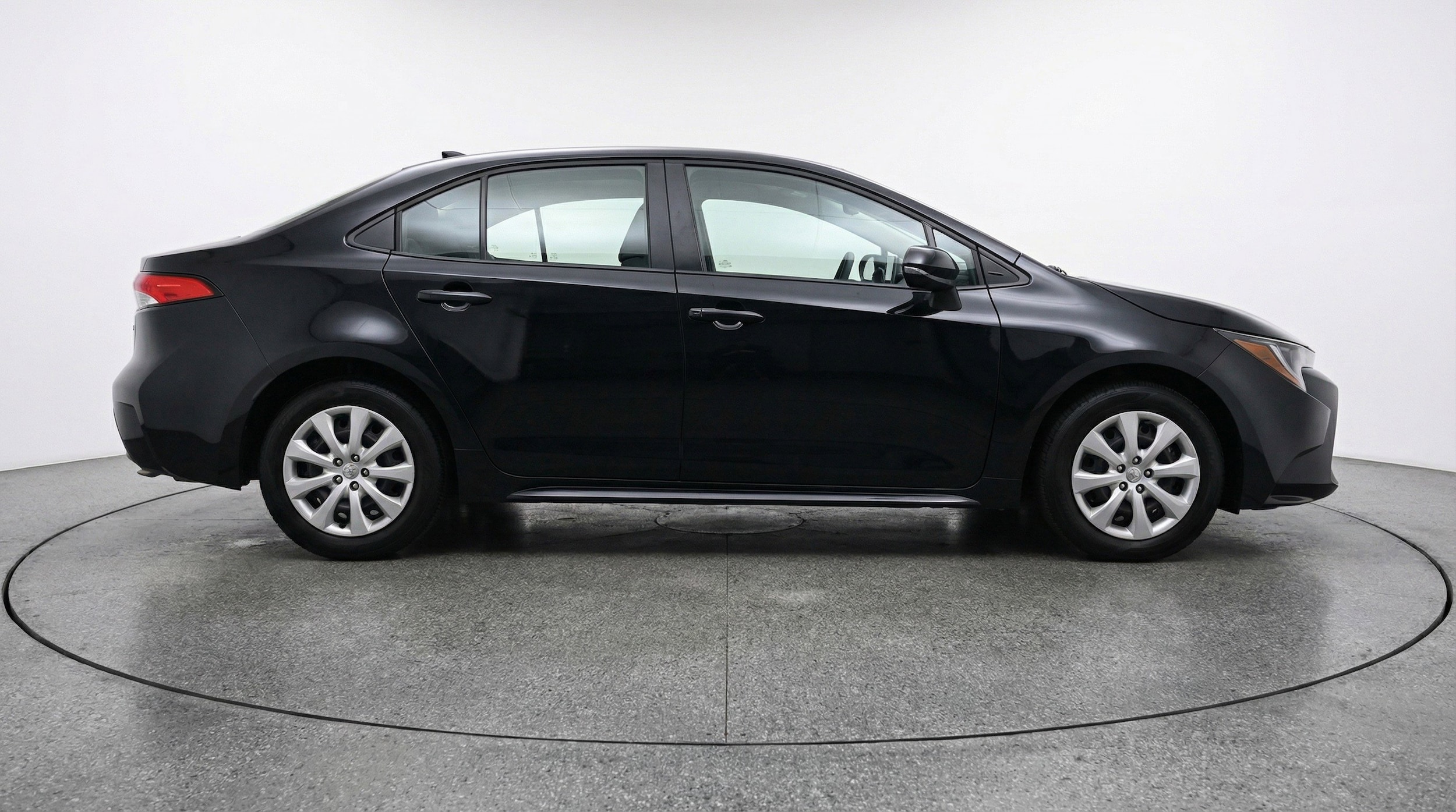 Thumbnail: 2025 Toyota Corolla - 11