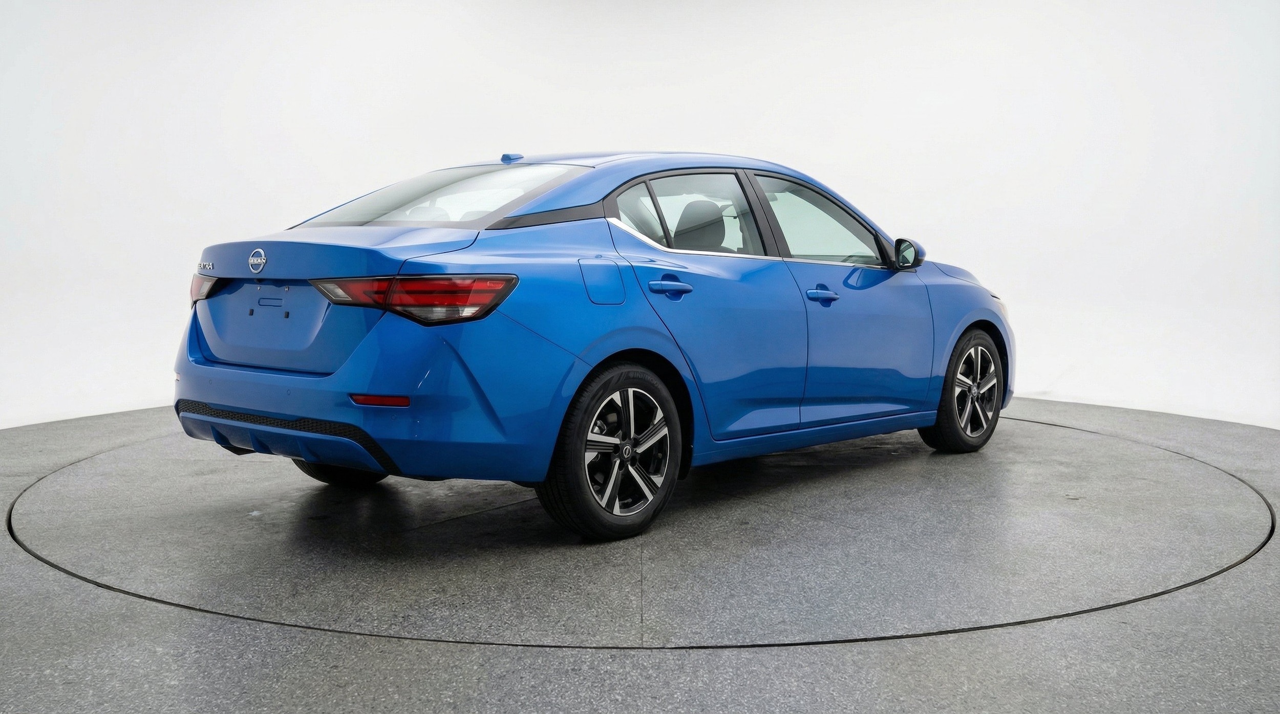 Thumbnail: 2025 Nissan Sentra - 9