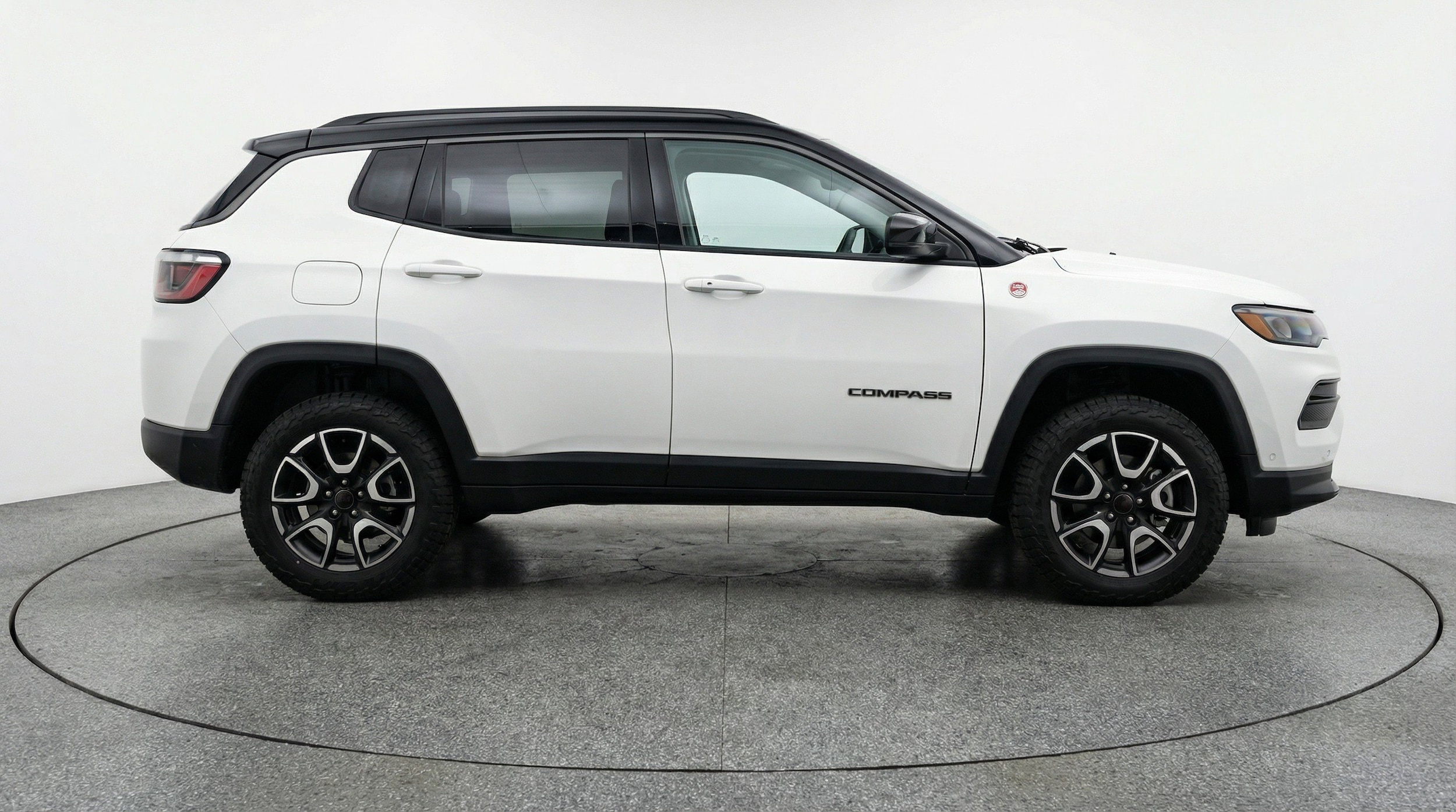 Thumbnail: 2025 Jeep Compass - 11