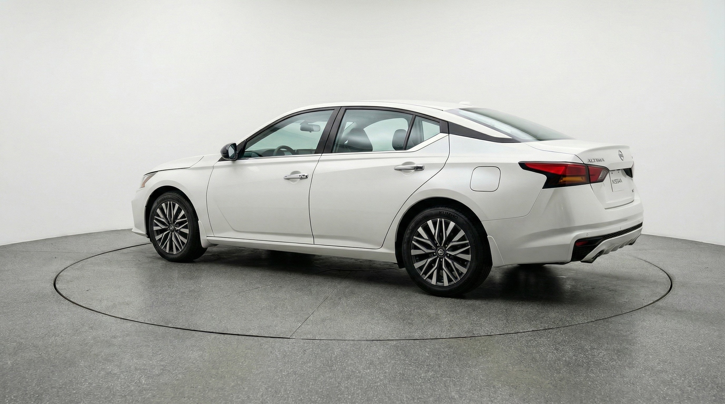 Thumbnail: 2025 Nissan Altima - 6