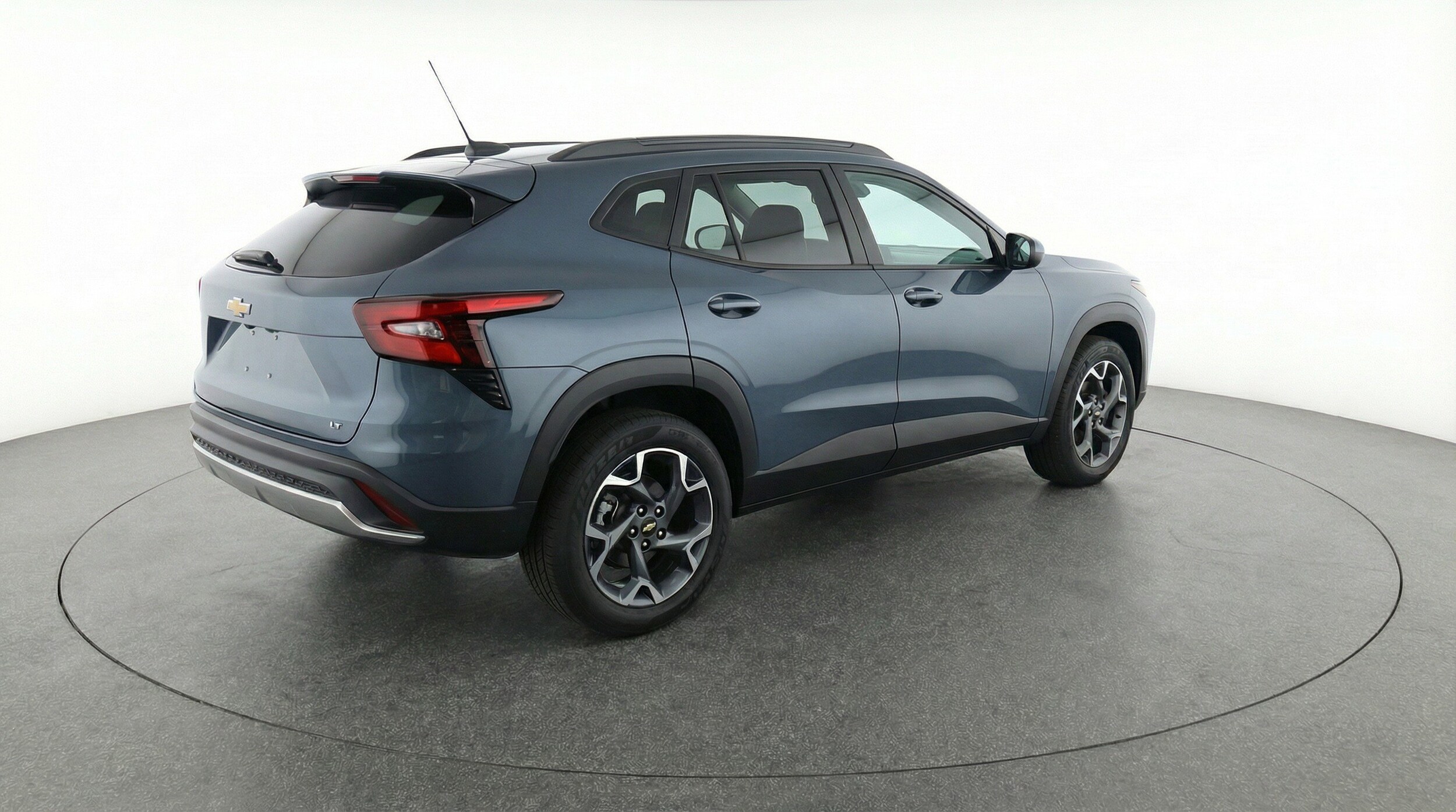 Thumbnail: 2025 Chevrolet Trax - 9