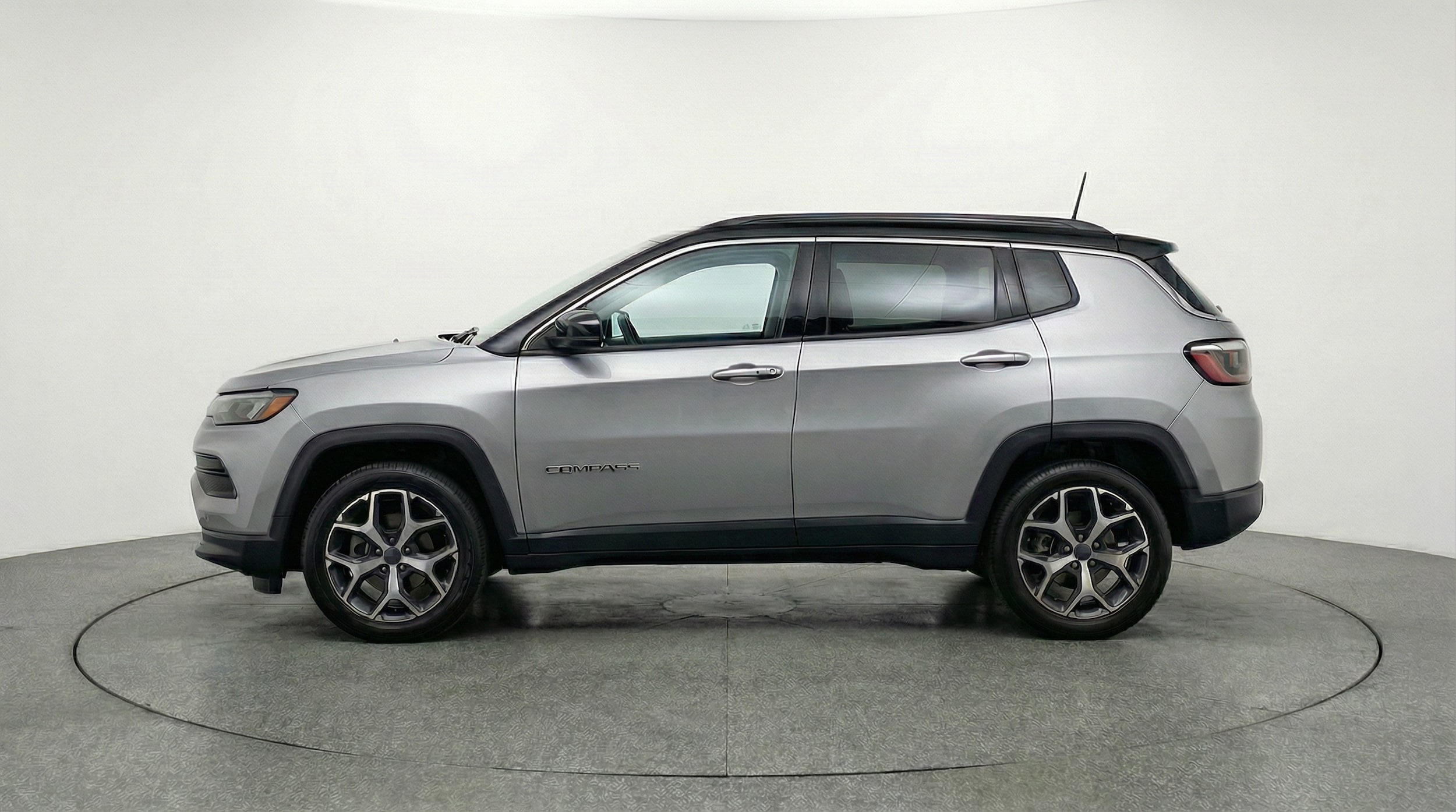 Thumbnail: 2025 Jeep Compass - 4