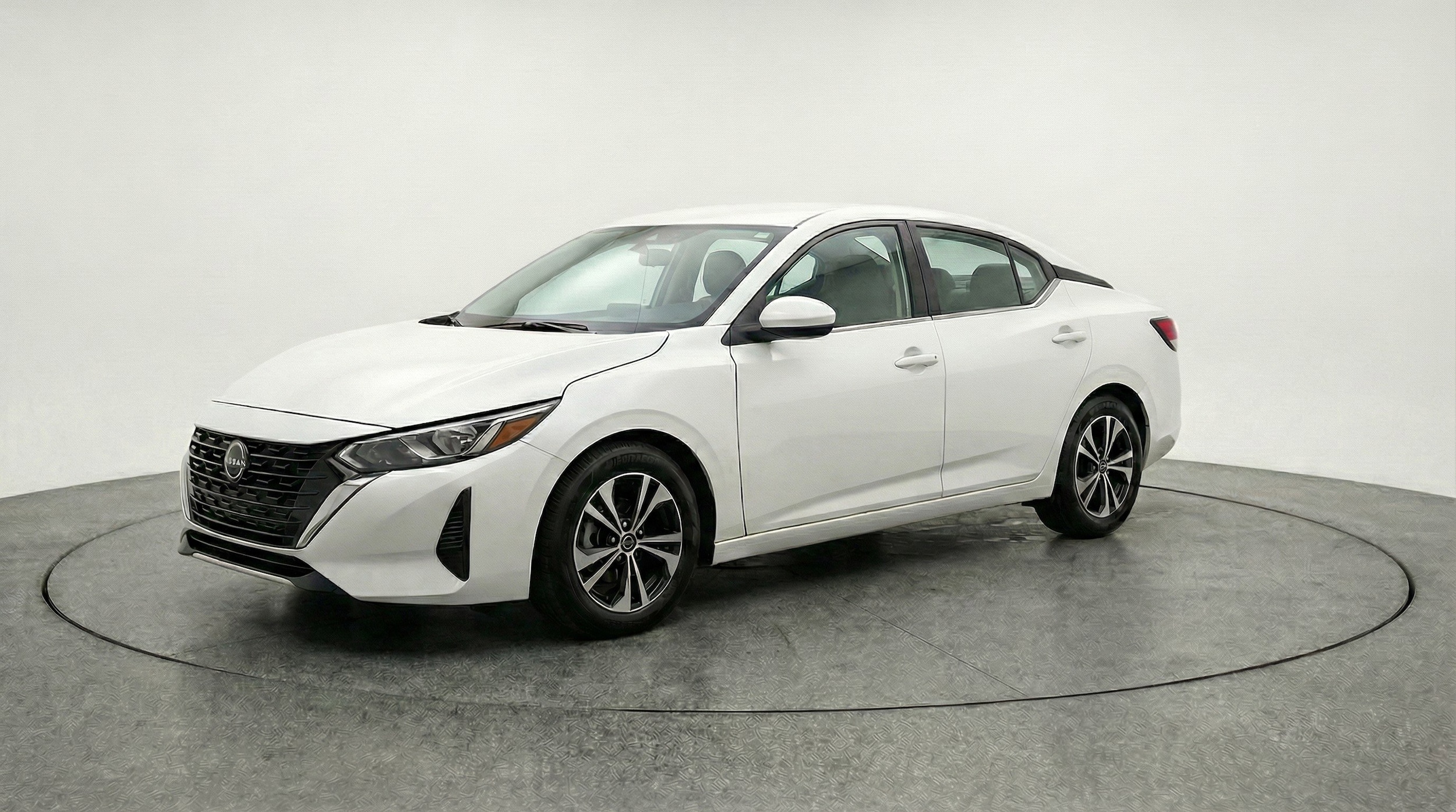 Thumbnail: 2025 Nissan Sentra - 3