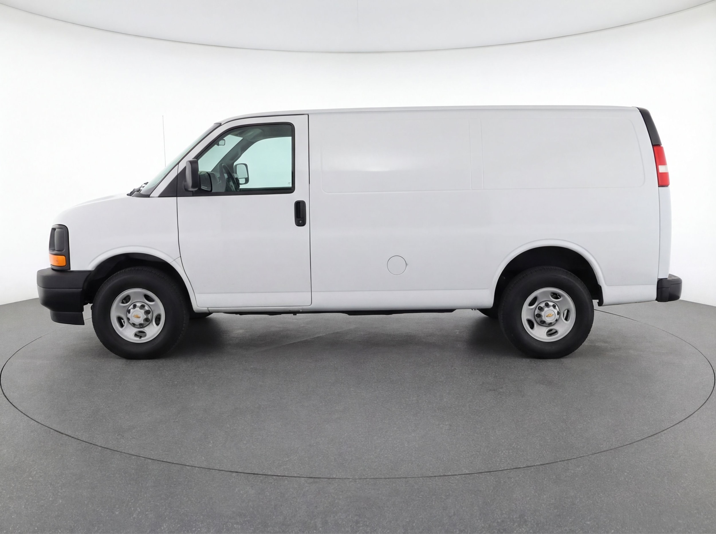 Thumbnail: 2025 Chevrolet Express - 4